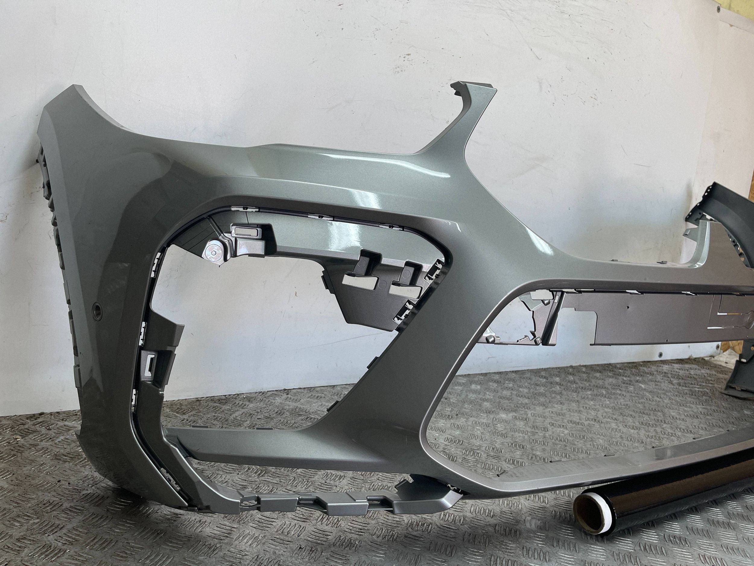 bumper front front BMW X6M G06 F96 8075173