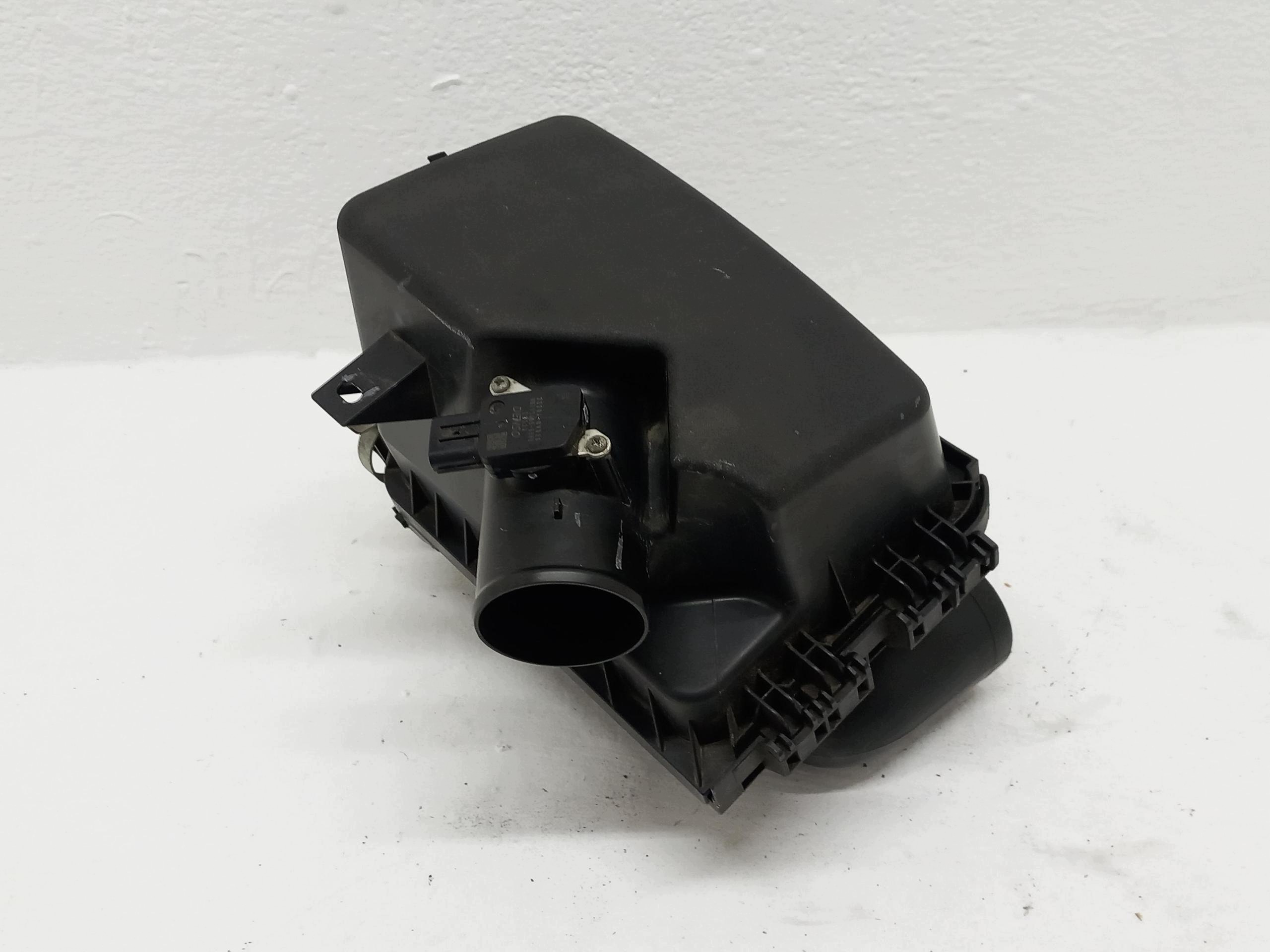 luftfiltergehäuse luftmassenmesser TOYOTA VERSO LIFT OE