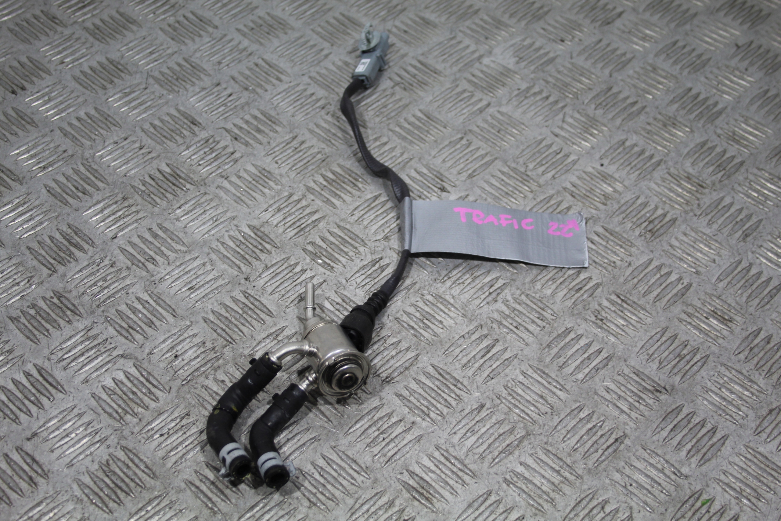 EINSPRITZDÜSE ADBLUE TRAFIC IV 4 III 3 LIFT 2022