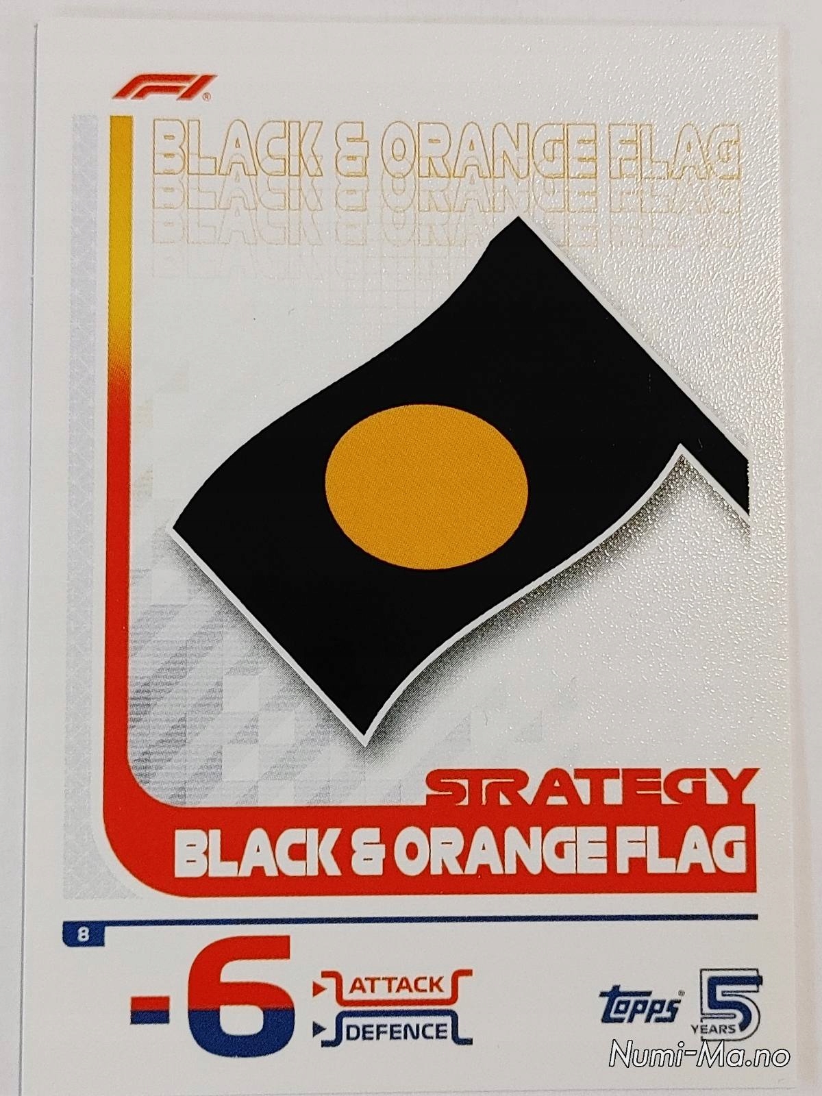 Topps Turbo Attax Formuła 1 2024 NR.008 Black&orange Flag 0149