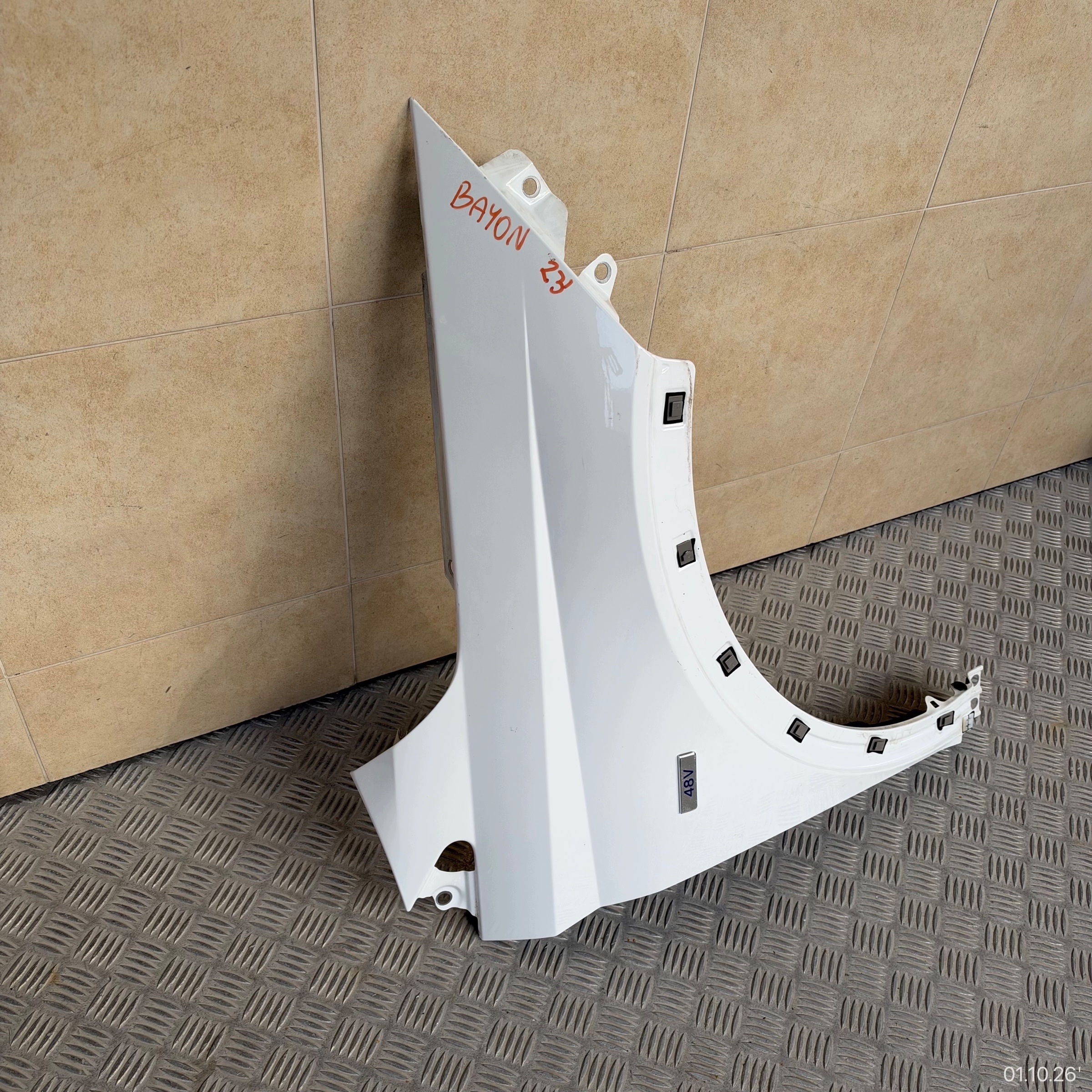 fender front right HYUNDAI BAYON 2023 year