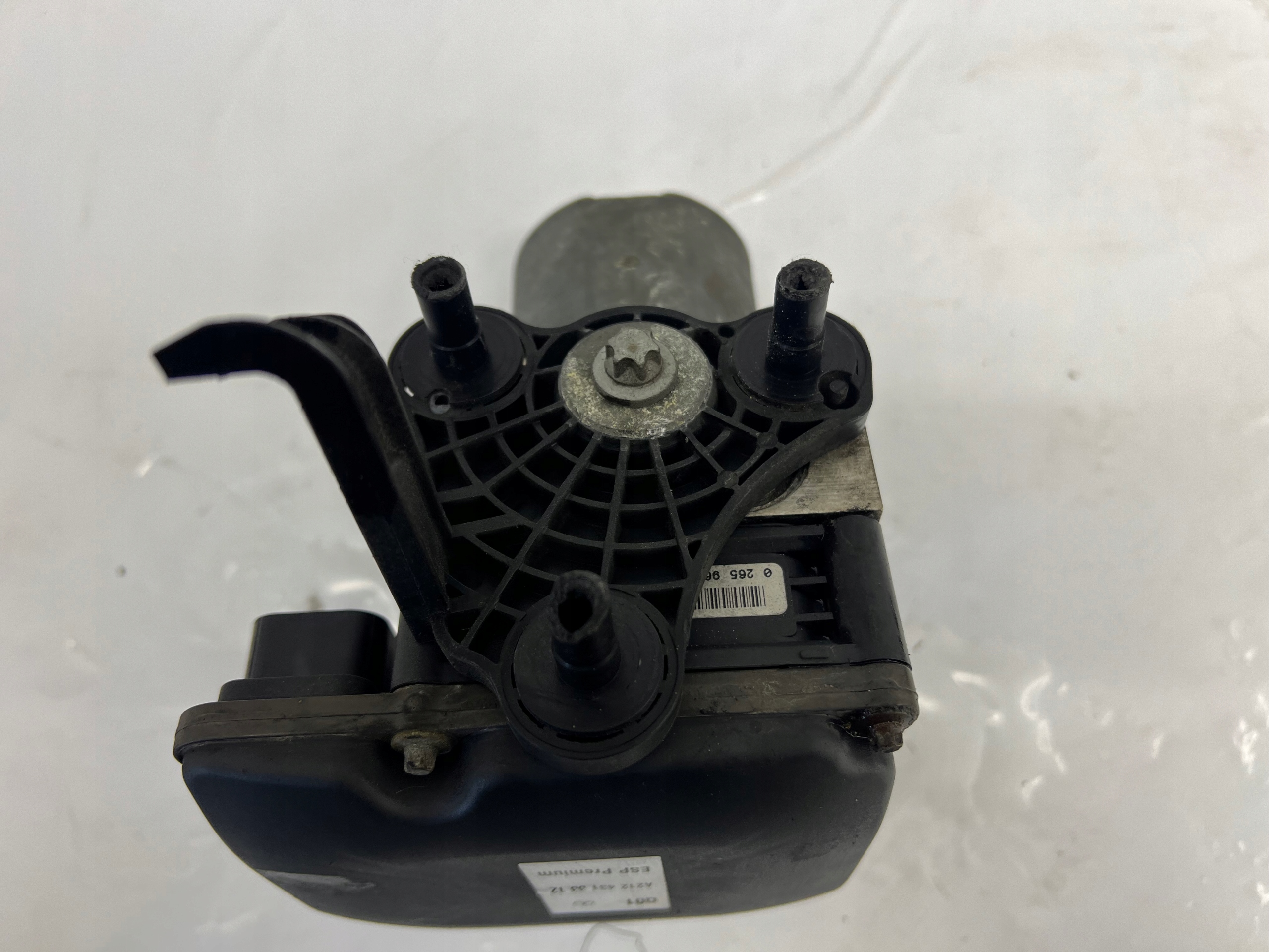 pump ABS control unit ABS ESP MERCEDES W212 A2124313312