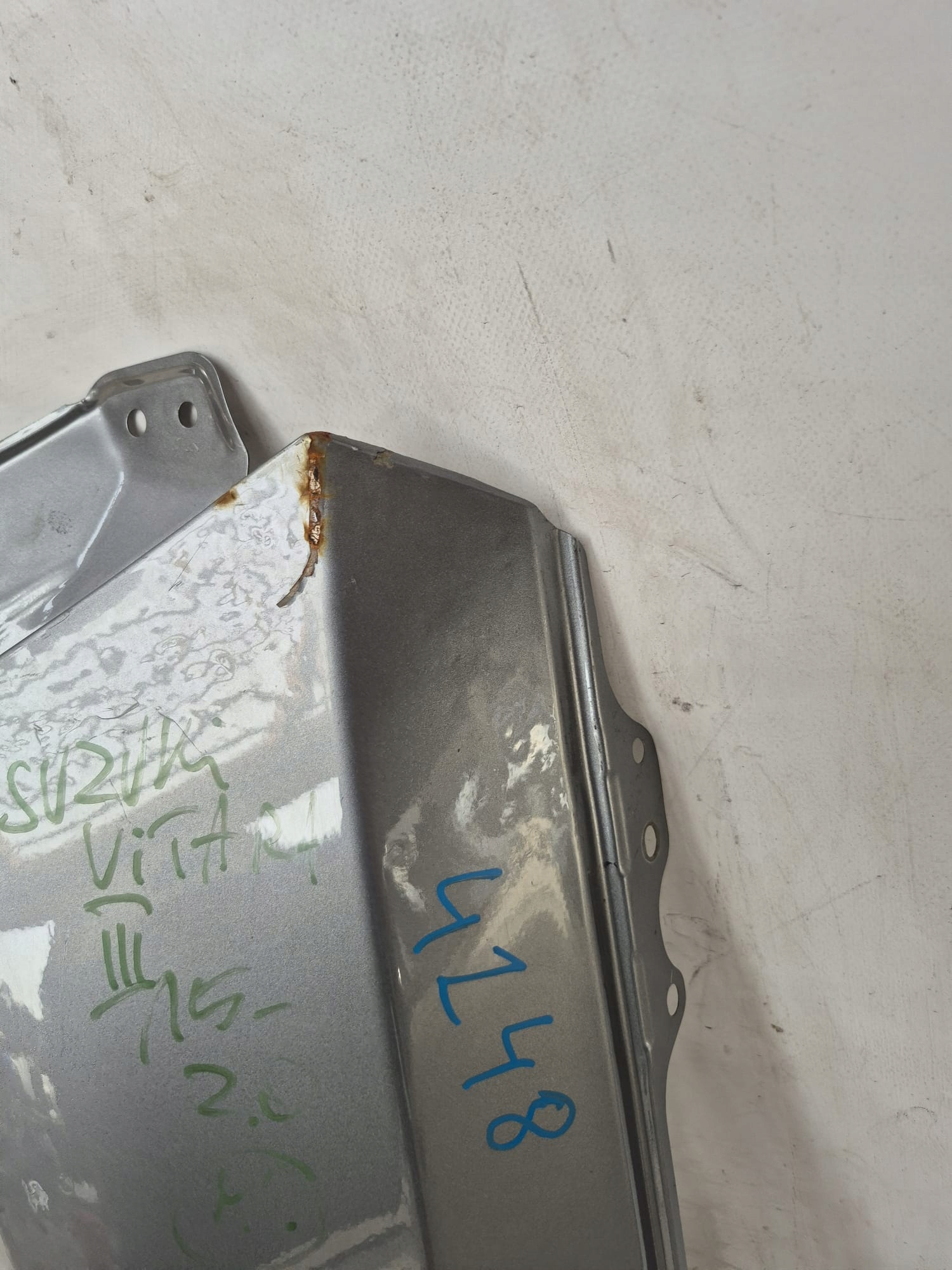 SUZUKI VITARA II 2 15-> fender front front left