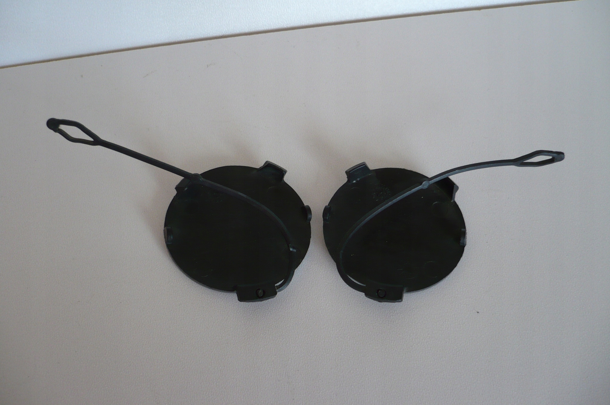 BMW X5 E70 m-packet 06-10 towing hook cap front