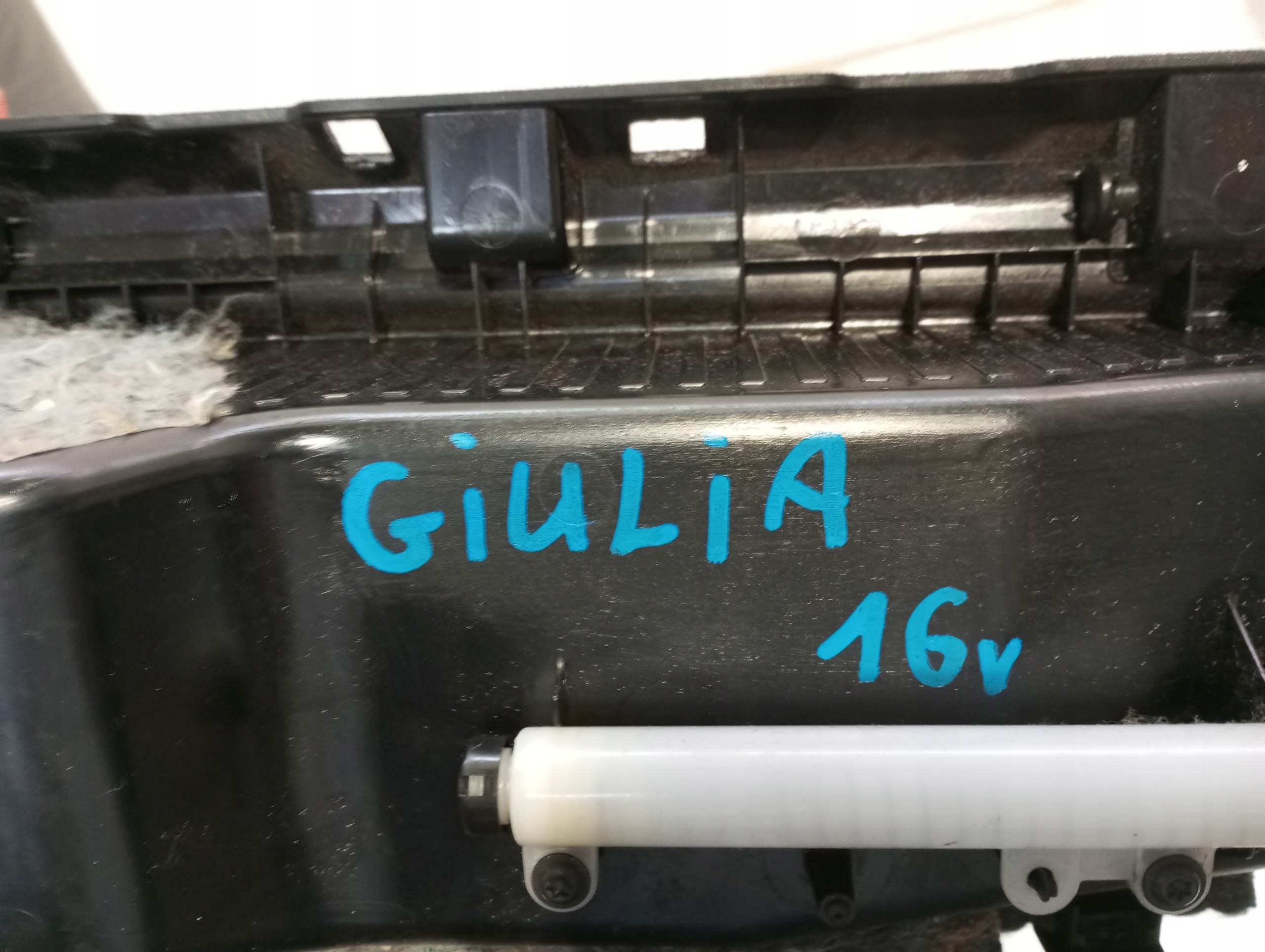 бардачок консоли ALFA ROMEO GIULIA