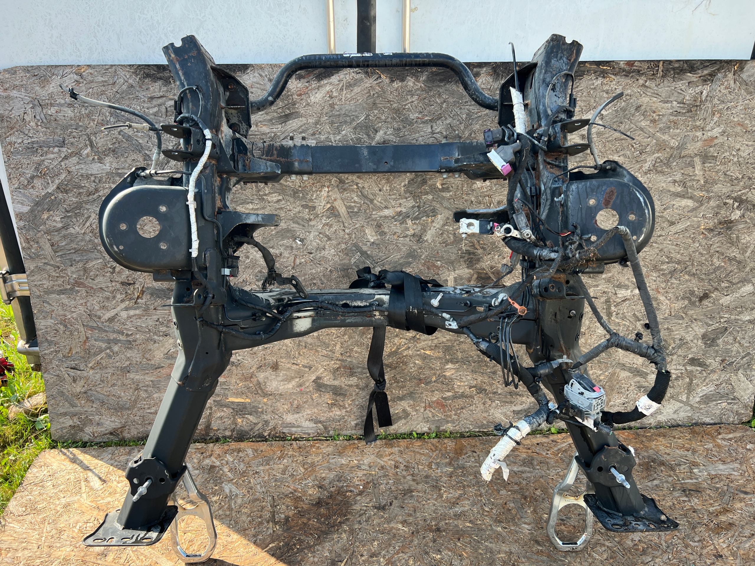 DODGE RAM 1500 V 2020R axle beam subframe axle beam RAMA front