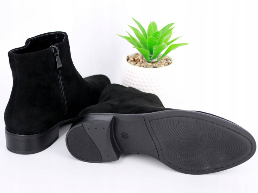 BOTKI WIOSENNE LEKKIE ZAMSZOWE BUTY DAMSKIE CZARNE NA NISKIM OBCASIE 38 Marka inna