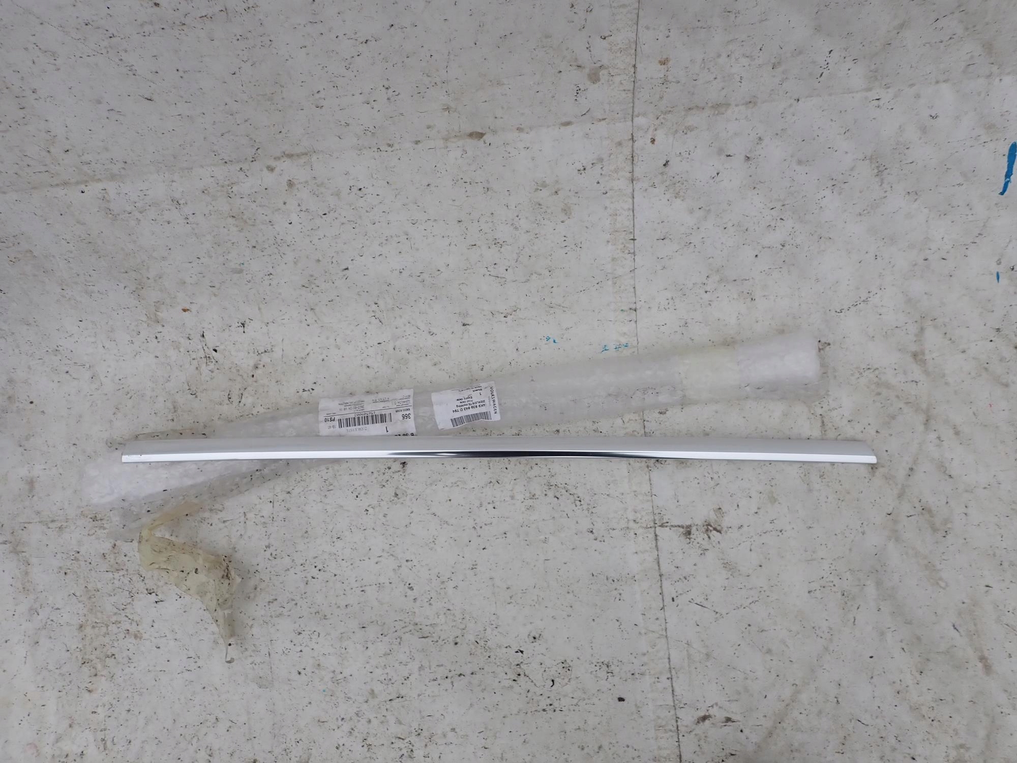 AUDI A6 C8 4K KOMBI 18-> CHROM moulding door left rear part
