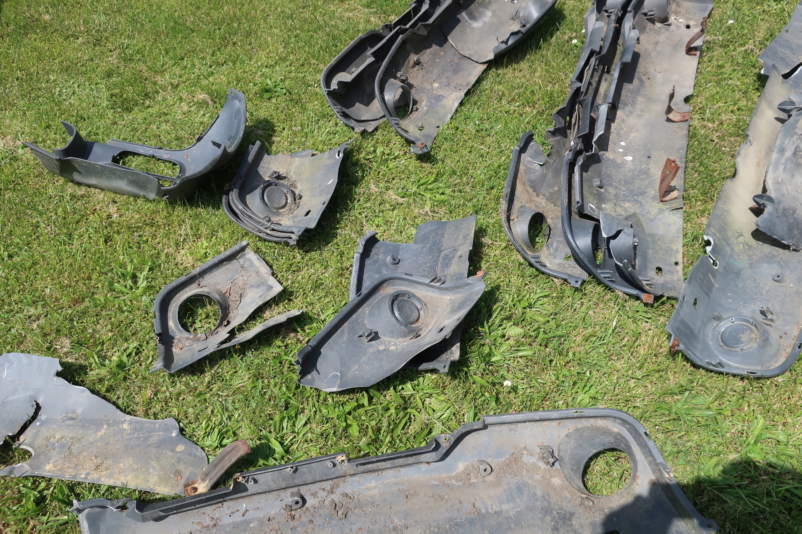 bumper front DOL SUZUKI JIMNY petrol DIESEL 2006R > 2012R