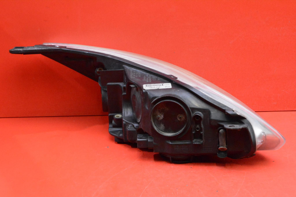 REFLEKTOR left light front EU BM51-13W030-AF FORD FOCUS MK3 11-15