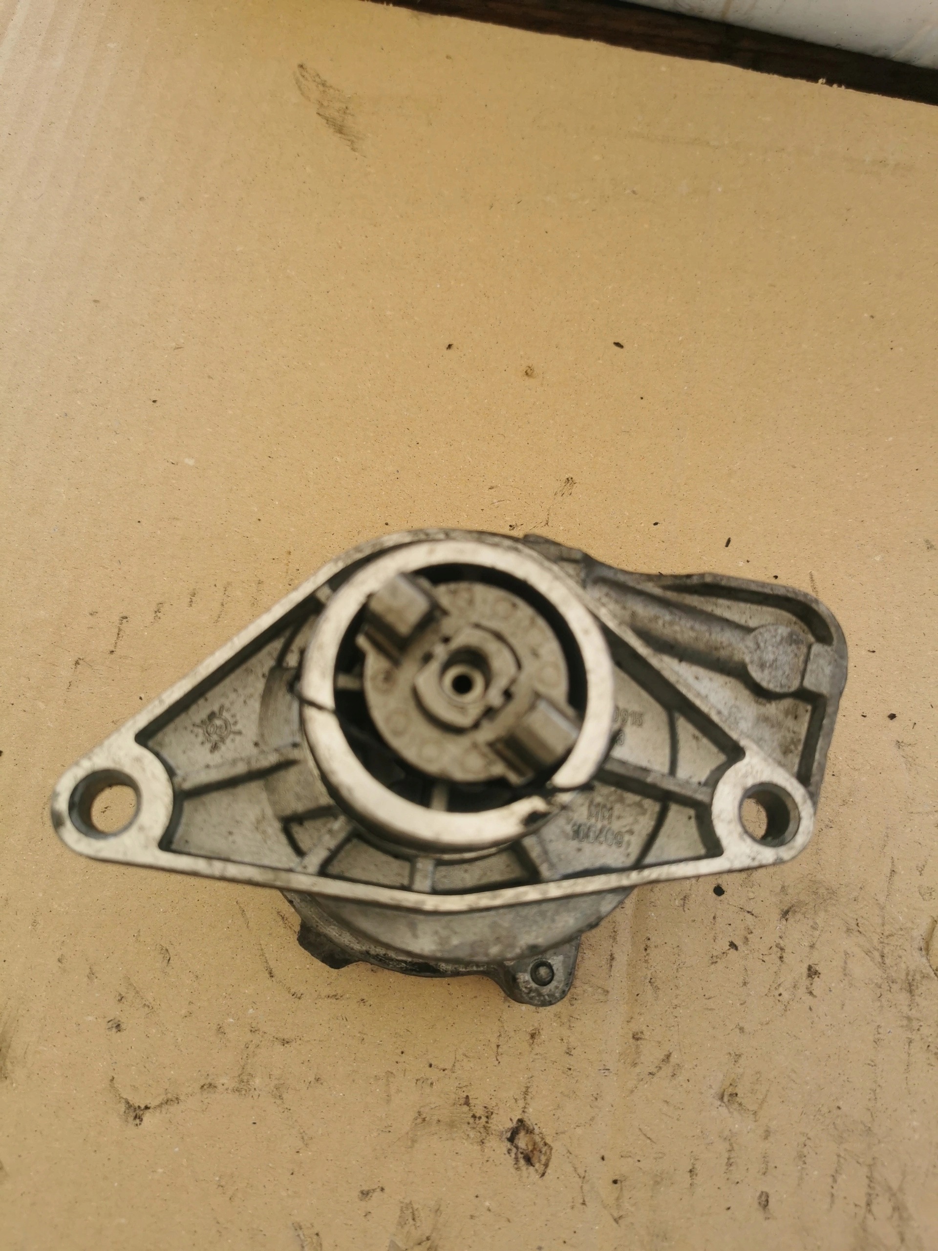 pump vacual VACUM BMW E46 320D 136KM 20915 2248170