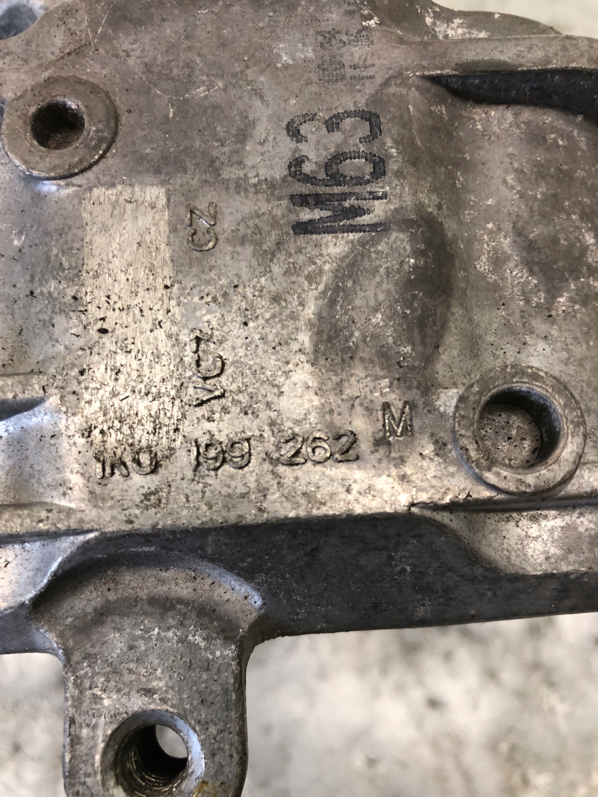 holder engine mount VW SKODA AUDI 1K0199262M