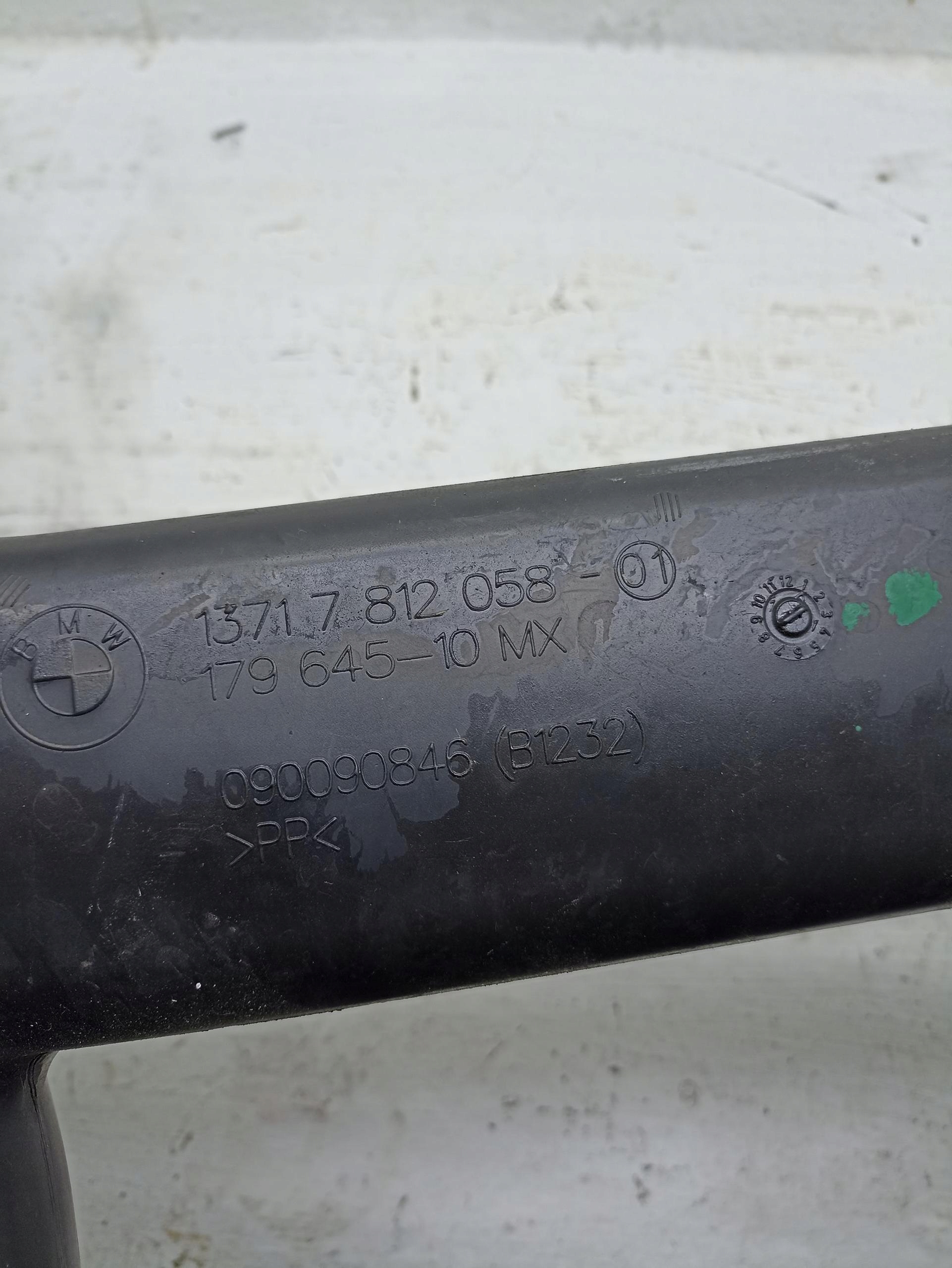 drain pipe air hose BMW X6 E71 7812058