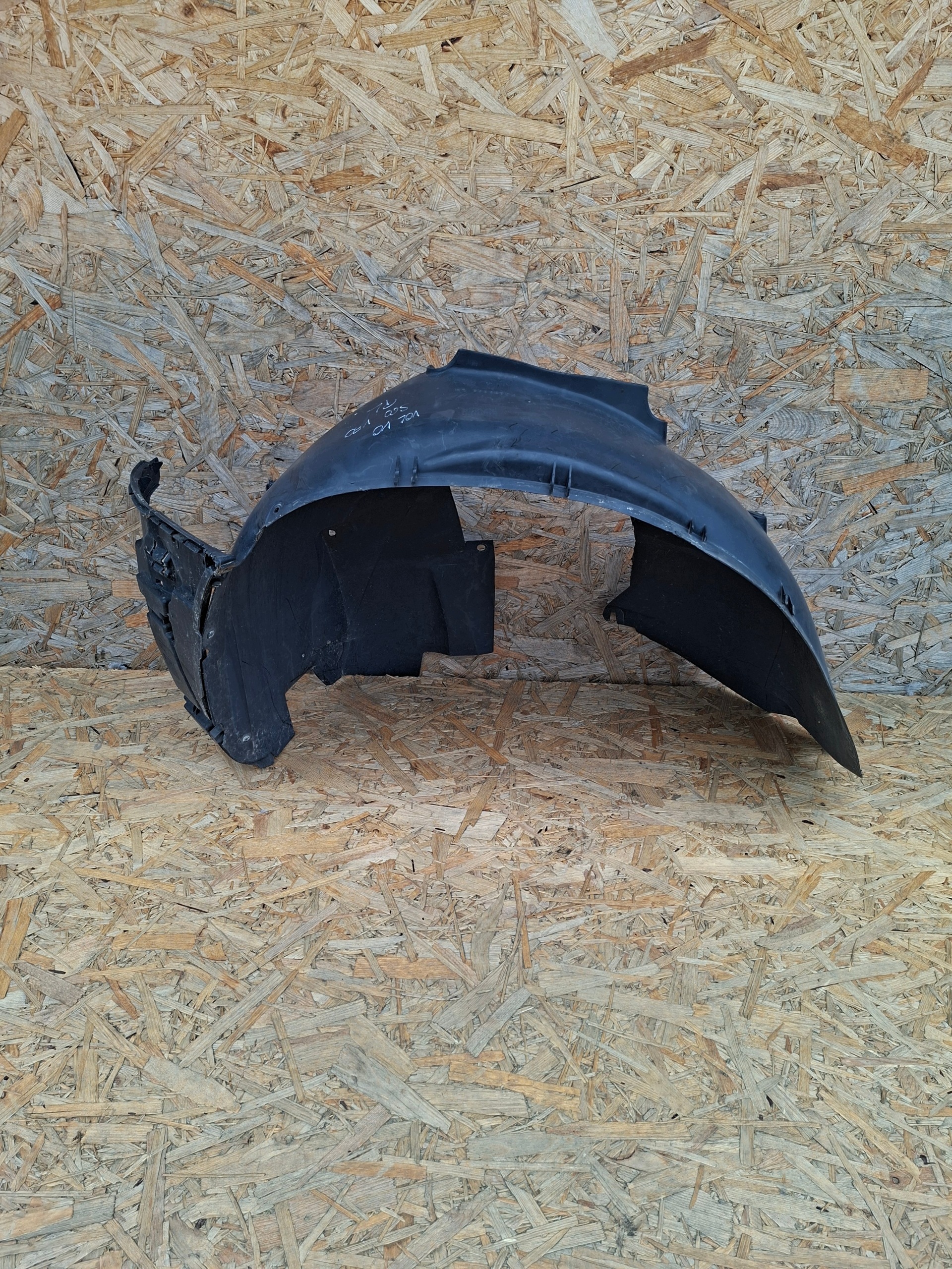 mudguard front front left VOLVO V70 S60 50655665