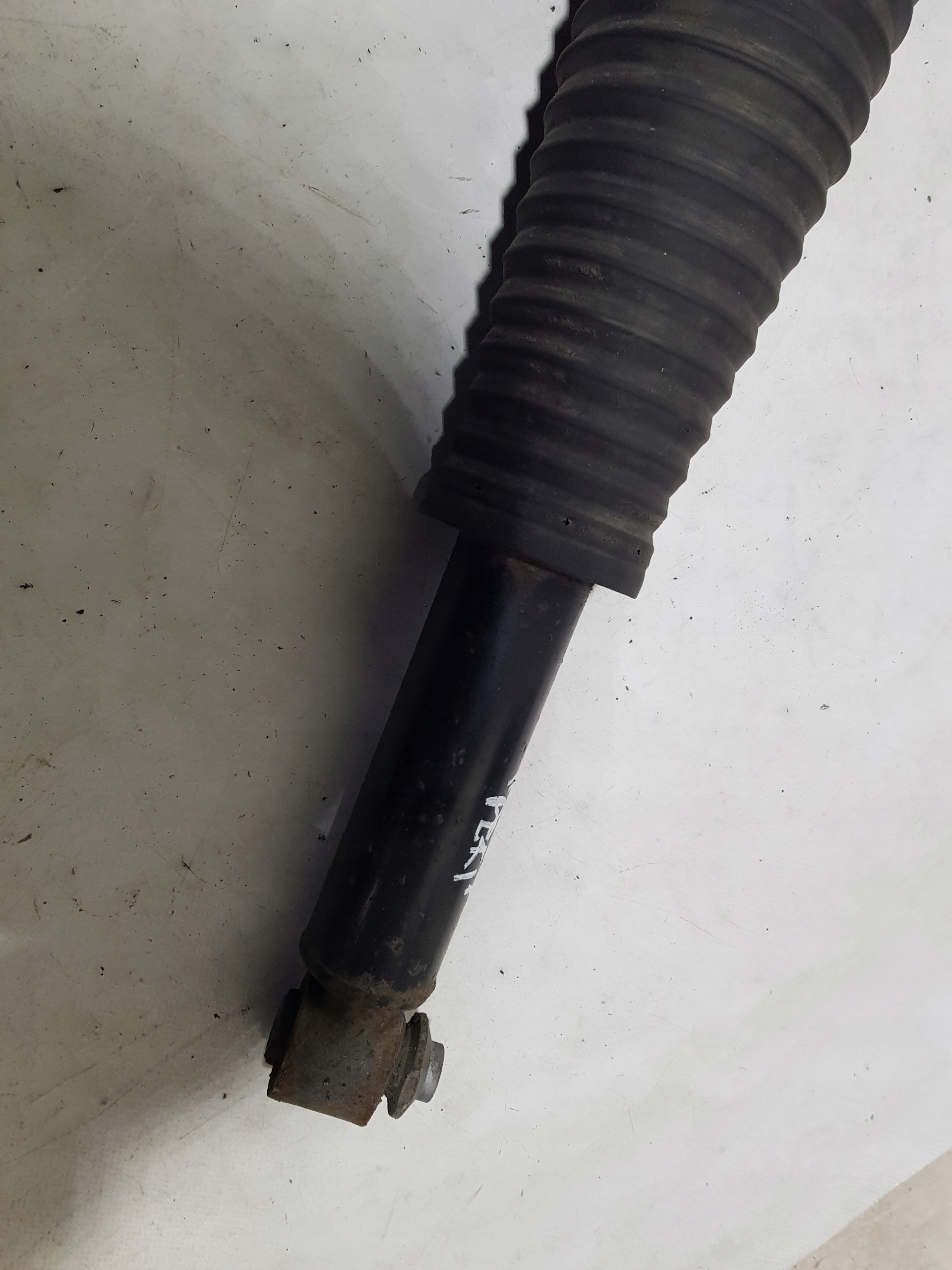 shock absorber left rear part AUDI A8 D4 4H 4H0616001M