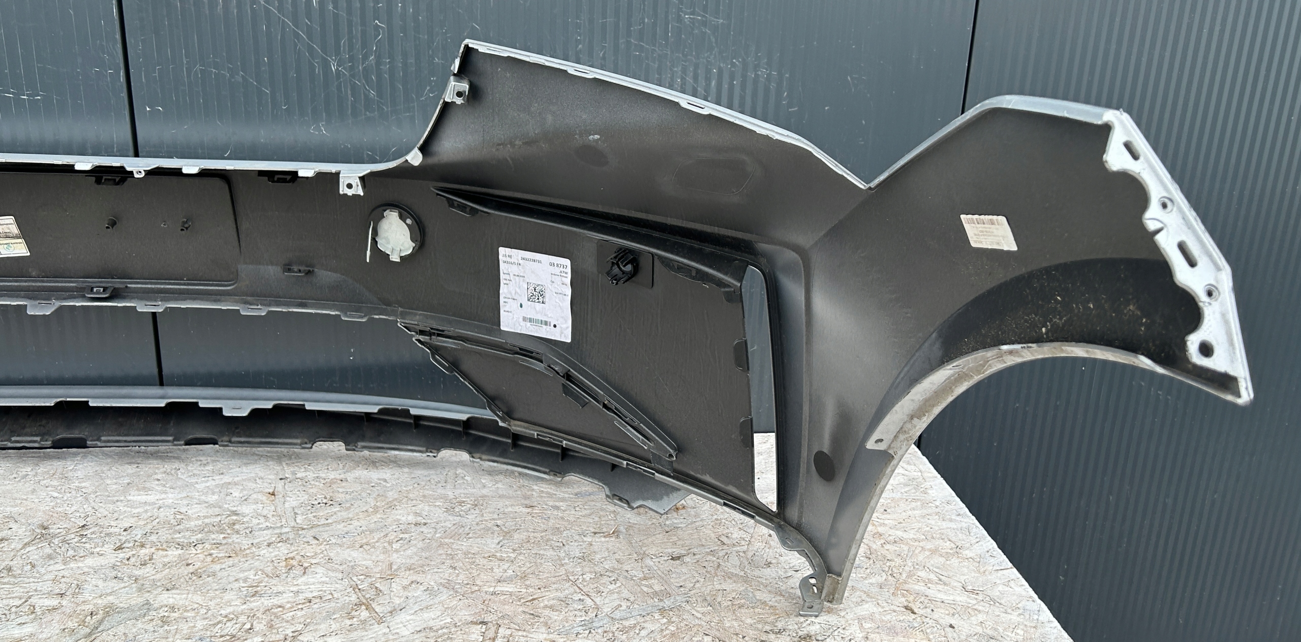 bumper front front SKODA ENYAQ 20- PDC