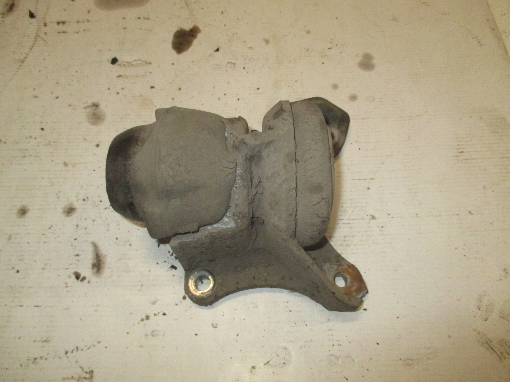 Poduszka kabiny tył Renault Mascott 98-