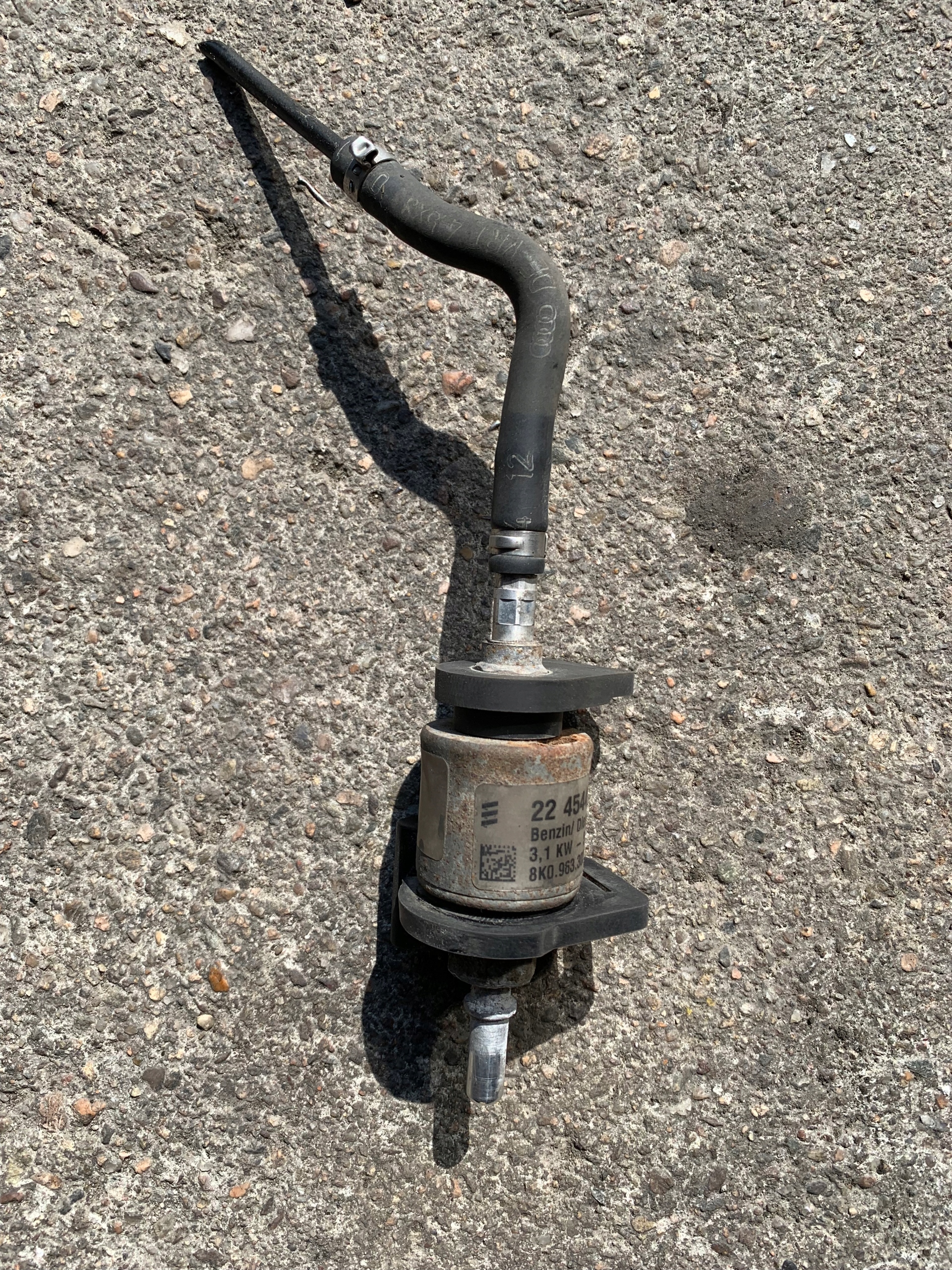 4G0261163A - AUDI A6 C7 A7 A8 топливный насос WEBASTO EBERSPACHER