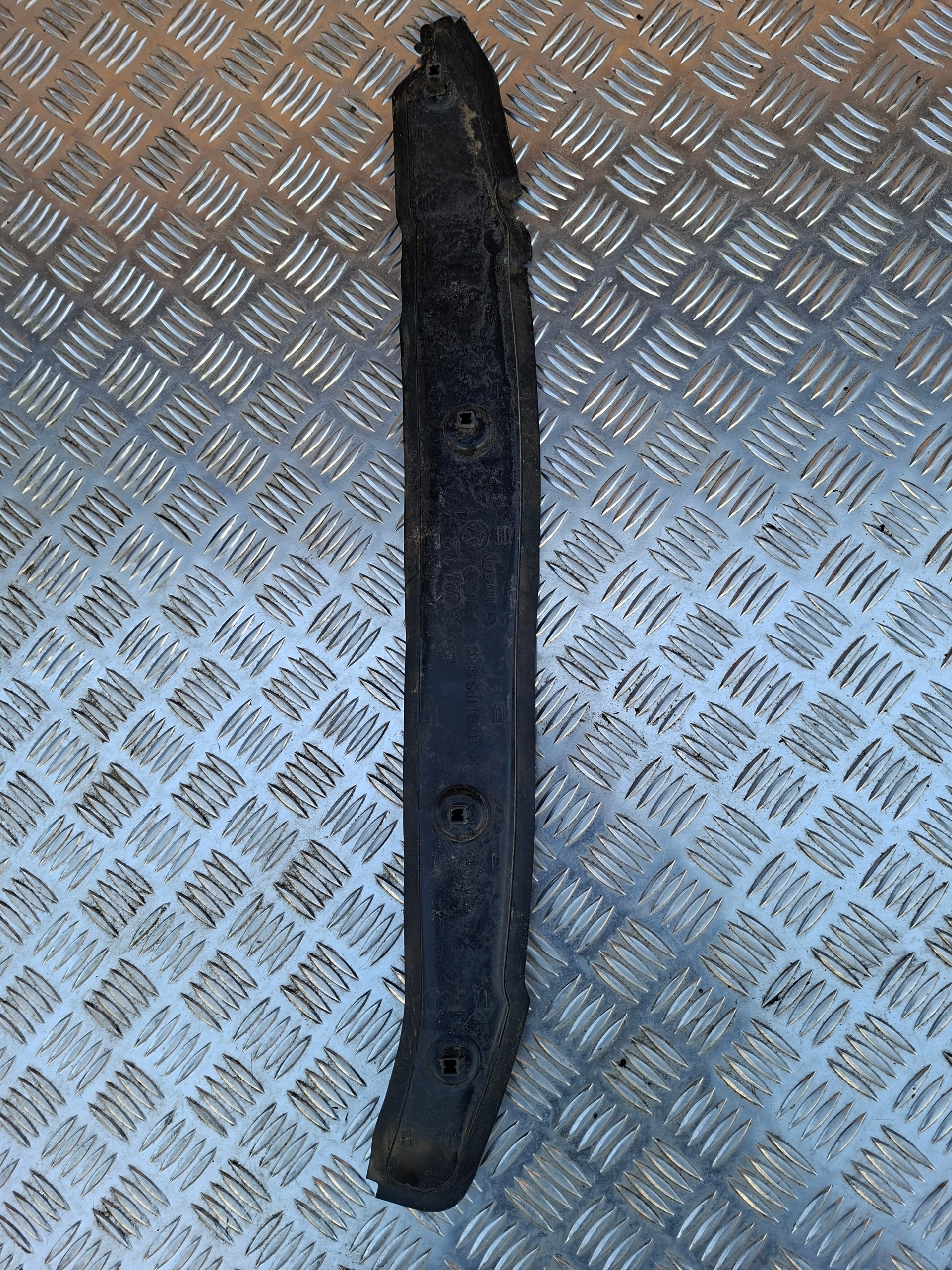 insonorisation aile droit avant VW T-ROC 2GA821112