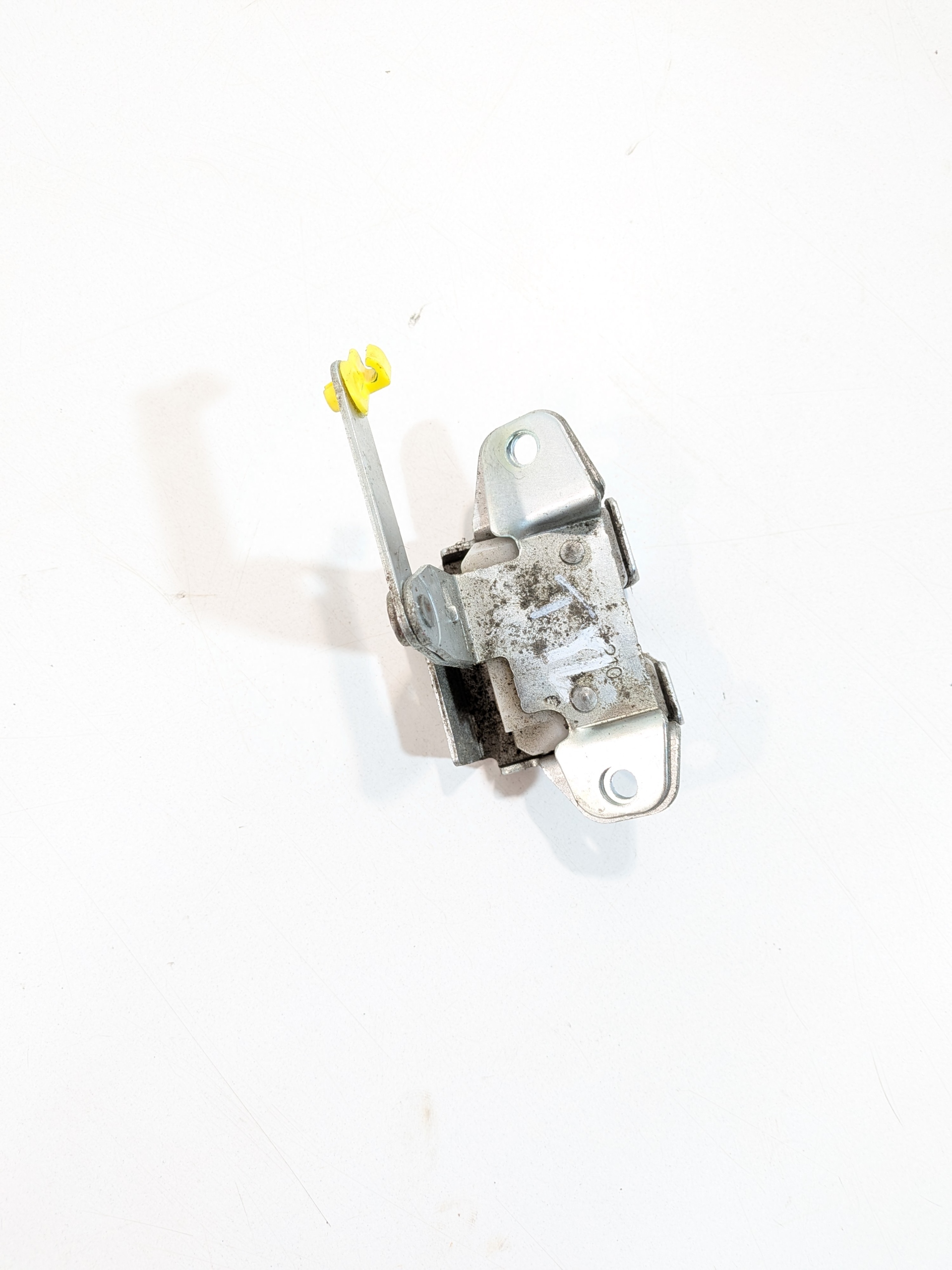 lock bonnet boot rear part DAIHATSU CUORE VI 03-07