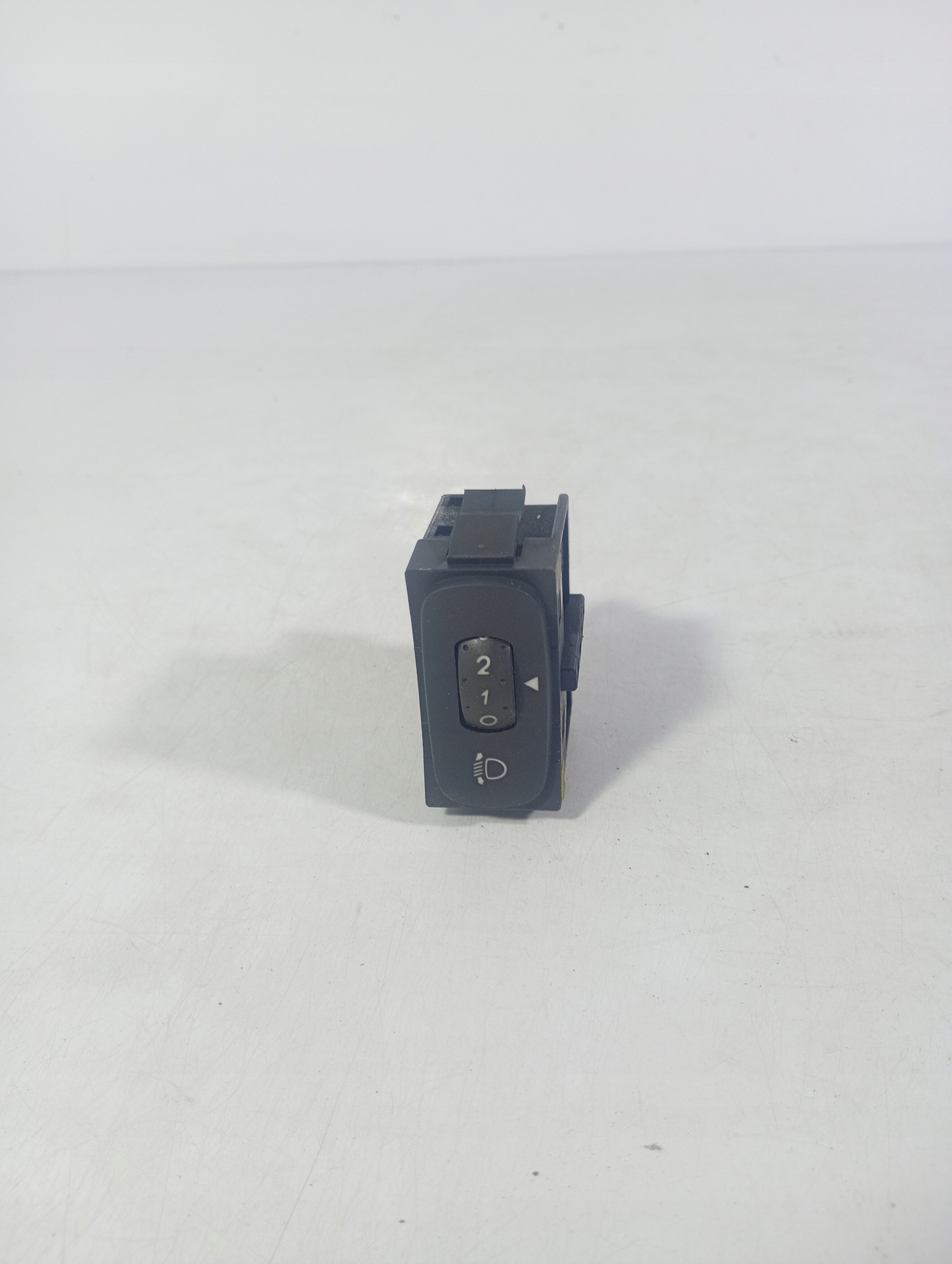 Renault Laguna 2 II 02-07 switch heights REFLEKTOROW OE 8200002439