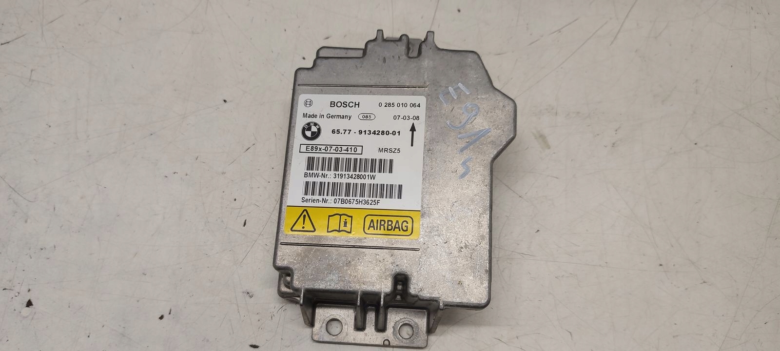 dashboard console airbags tension belts BMW E90 E91 2,0D