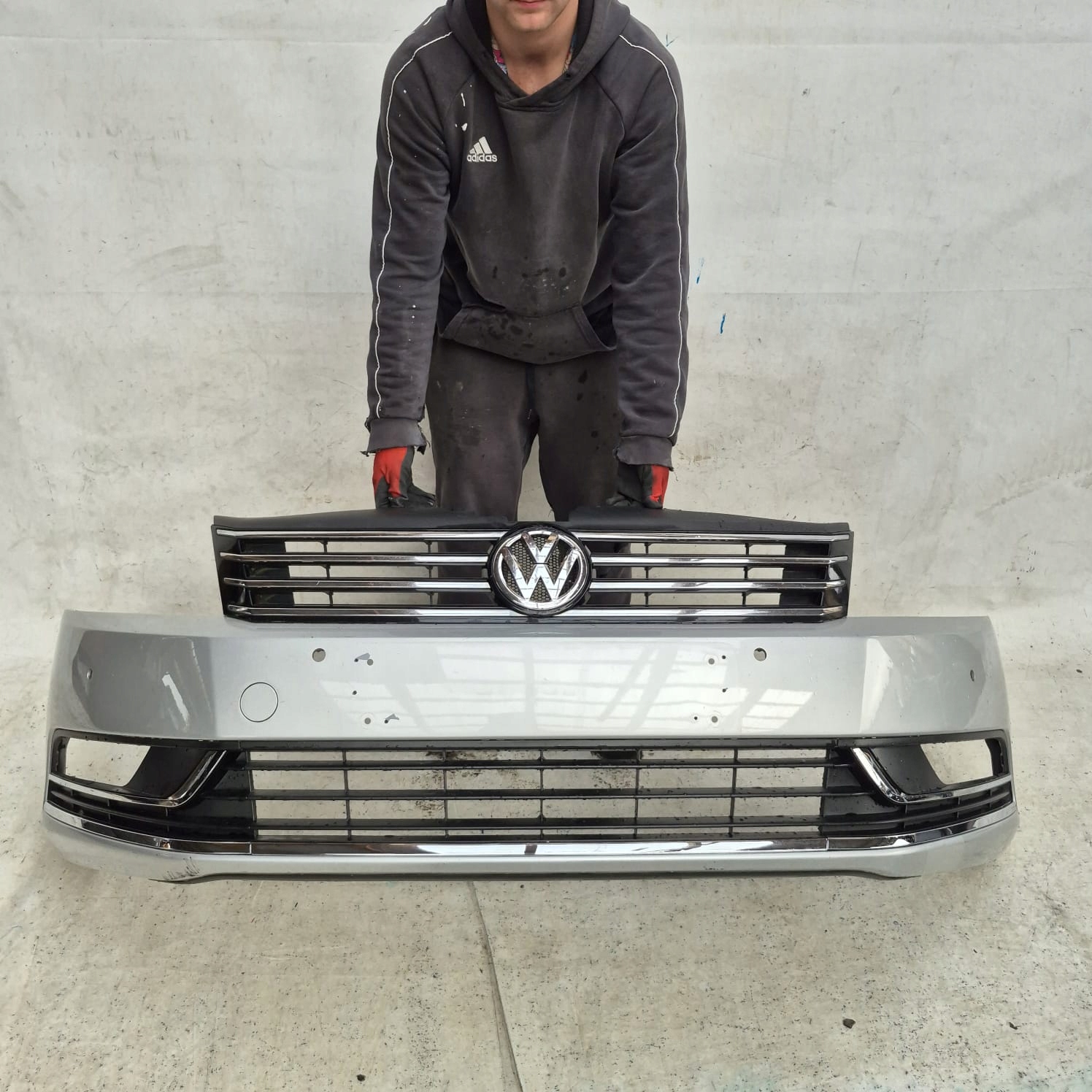 VW PASSAT B7 10-14 bumper front front PDC 3AA807221
