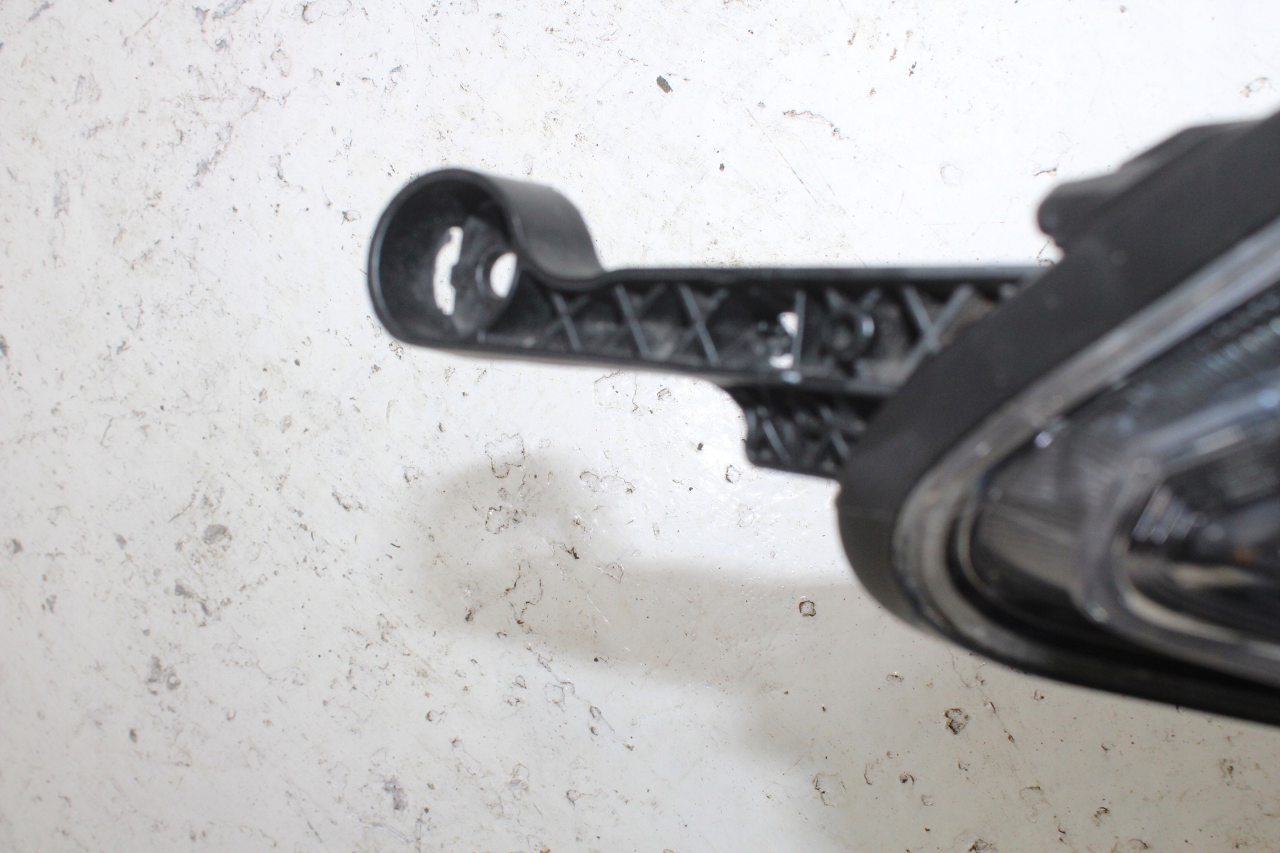 Opel Astra IV J light right front 13371596