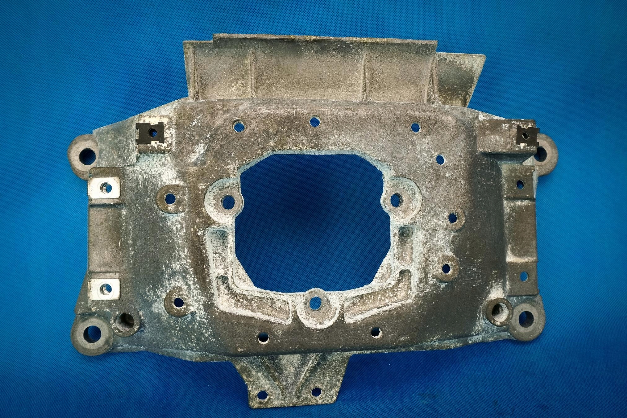 Supporto cambio ingranaggi Audi A4 A5 A6 8K0399263BH
