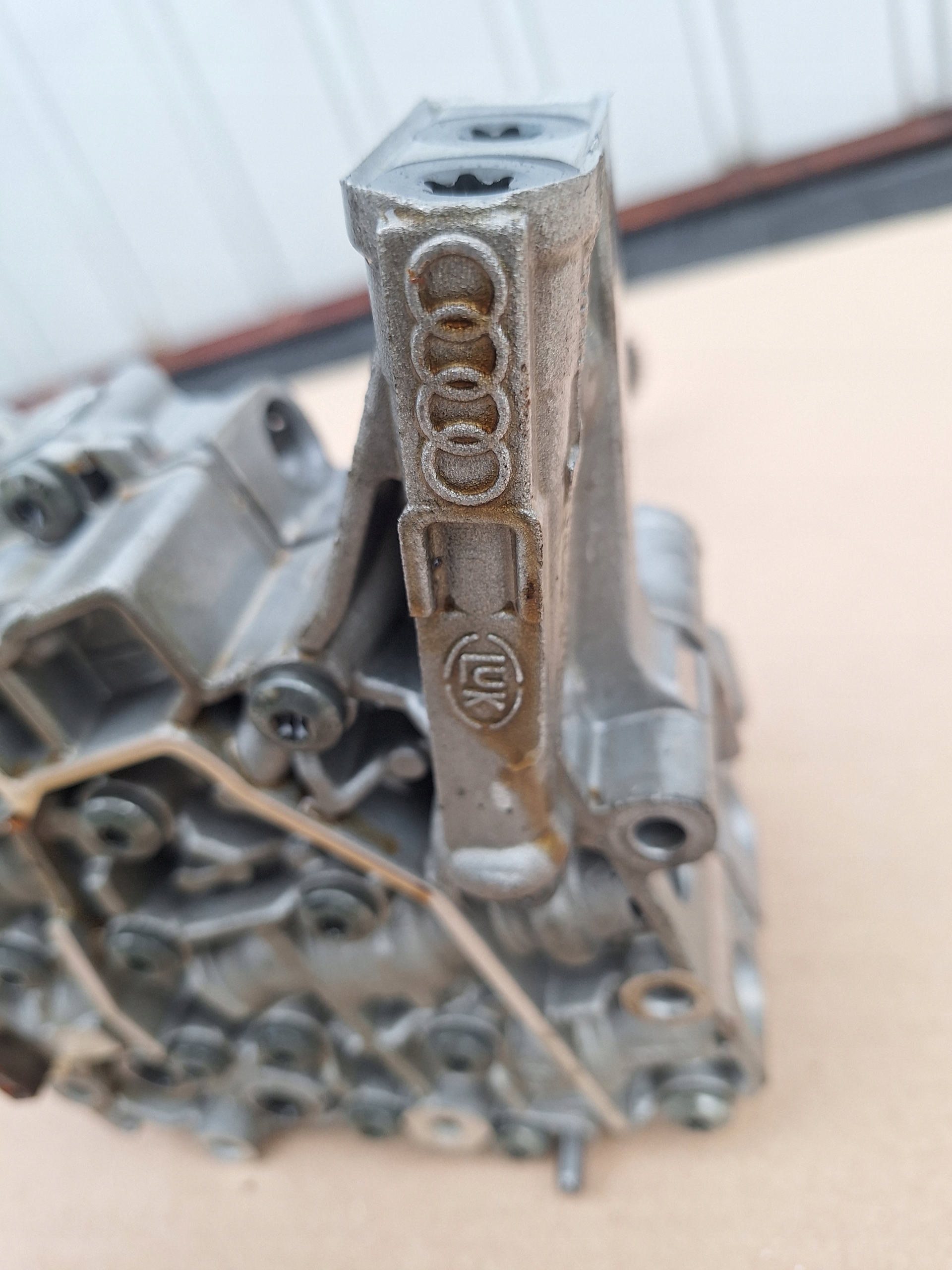 AUDI A4 B6 A6 C5 2.0 ALT 1.8T Pompa olio olio cambio MULTITRONIC