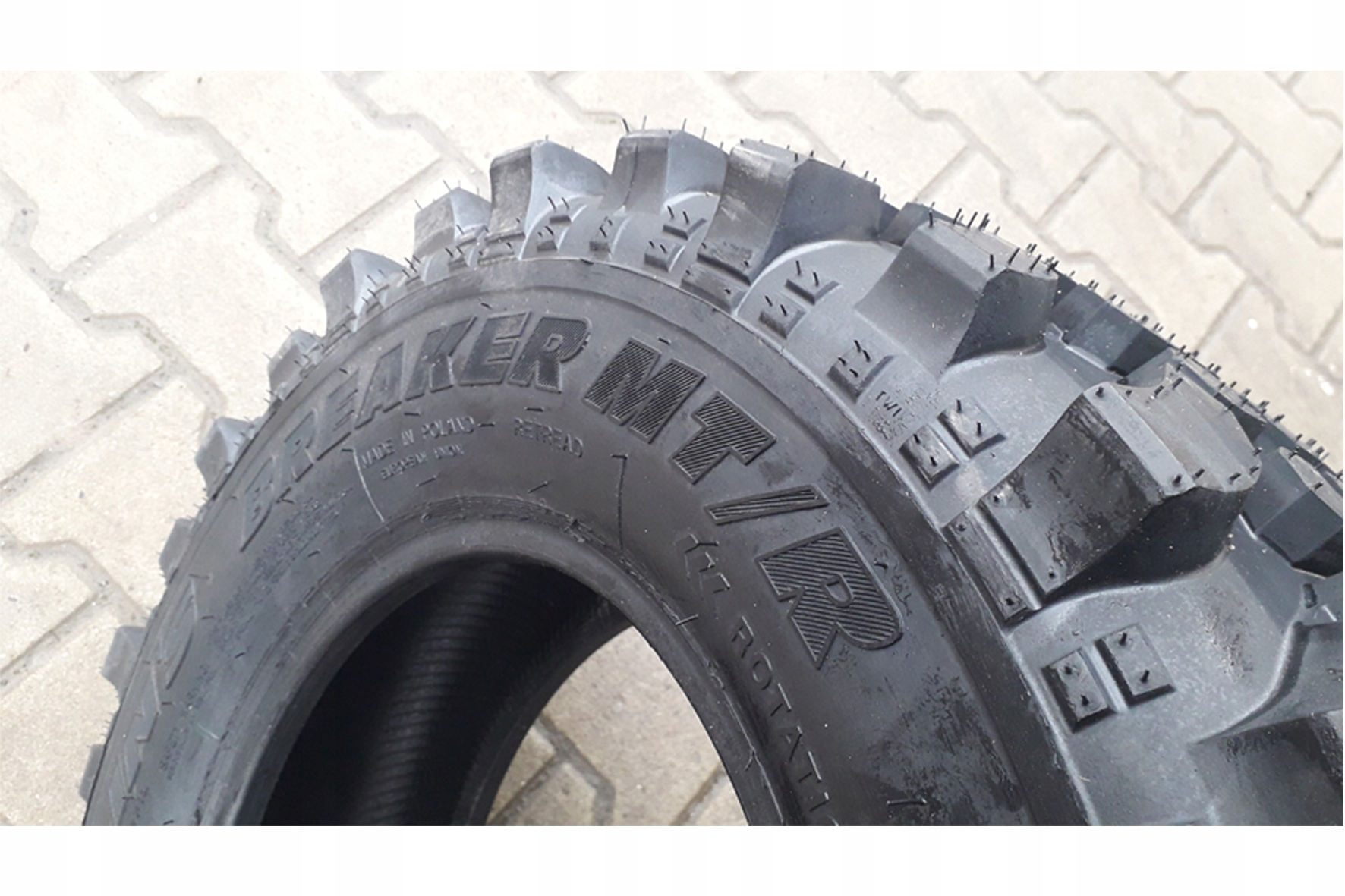 4x OPONY 215/75R15 PROFIL BREAKER KOPIA SIMEX MT EAN (GTIN) 5903317023463