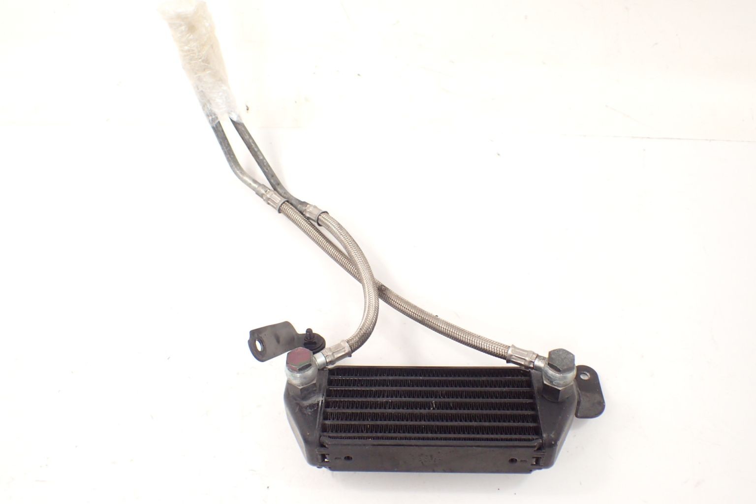 127570-11111 - Triumph Tiger 955i масляный радиатор