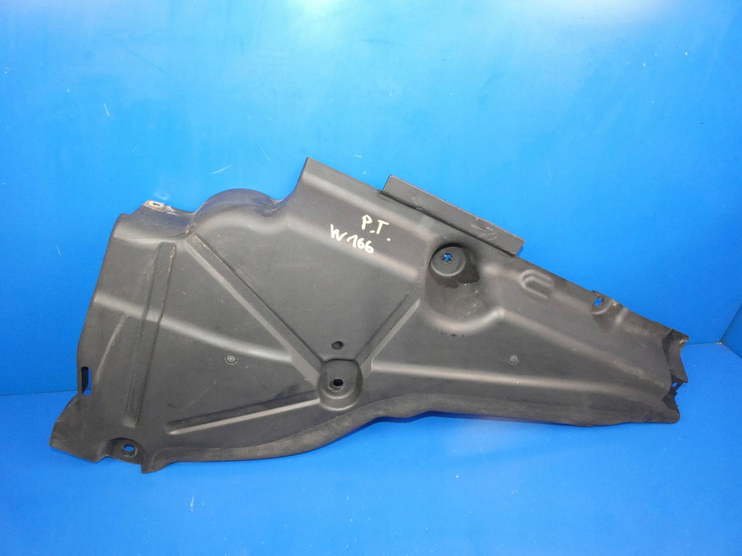 MERCEDES ML W166 cover chassis right rear part rear