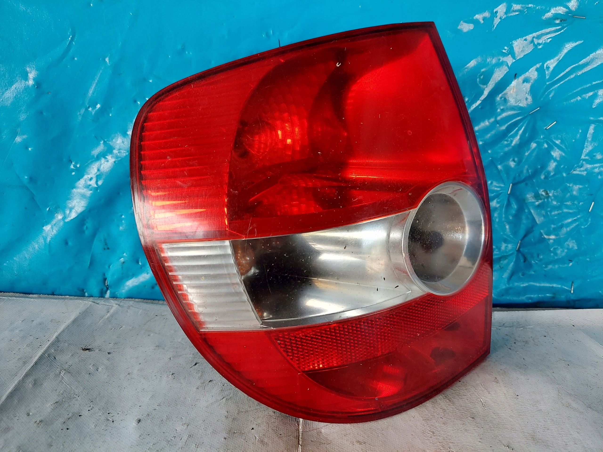 light VW FOX 5Z0945095A left rear part