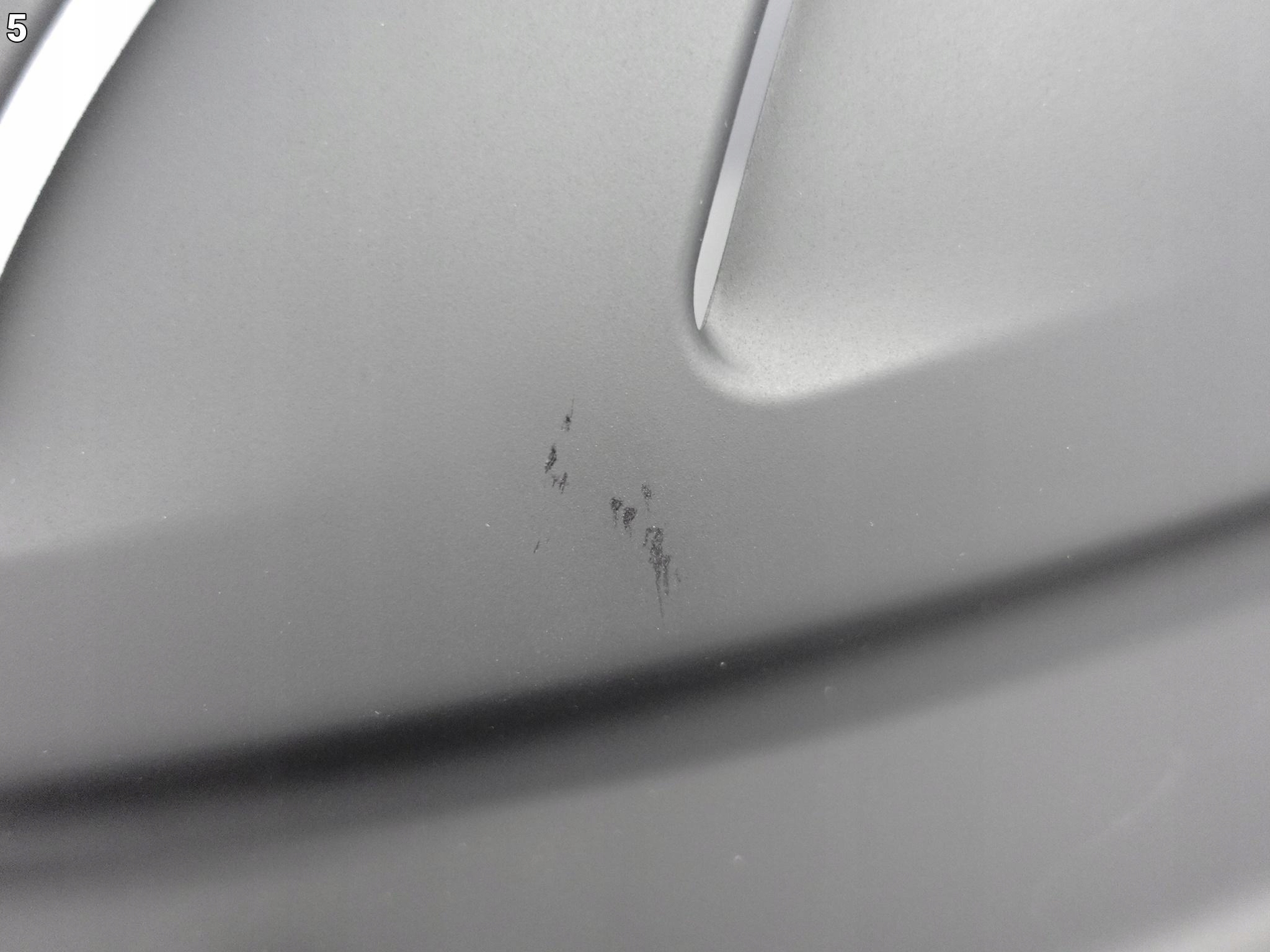 FERRARI 296 GTB F171 22- OSŁONA PŁYTA MASKOWNICA POD MASKĘ KLAPĘ LEWA TYŁ Numer katalogowy oryginału 885386 LH 206751 000980648 980648 000865178 000885386 ZDERZAK OSŁONA SILNIK SILNIKA HOKEJ DOLNA PODWOZIA OBUDOWA POD POKRYWA DÓŁ EKRAN KOMORA PODŁOGA CHŁODNICY CHŁODNIC LEWA LEWY LEWE LEWO PRZÓD PRZEDNIE PRZEDNI PRZEDNIA OSLONA DOL PODLOGA CHLODNICY CHLODNIC PRZOD POKRYWĘ POKRYWA