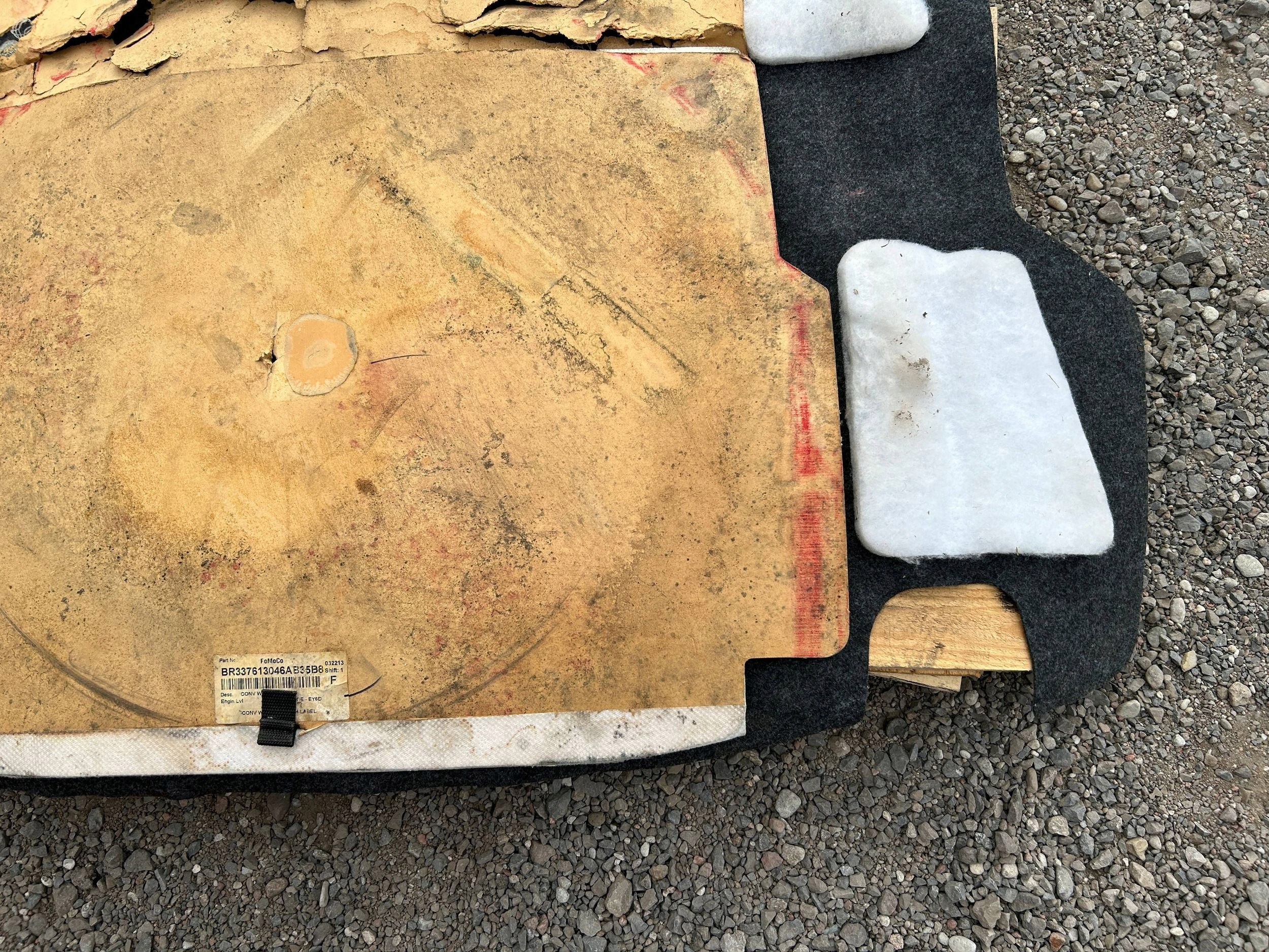 floor filling mats boot Ford Mustang V Cabrio 2010-2014