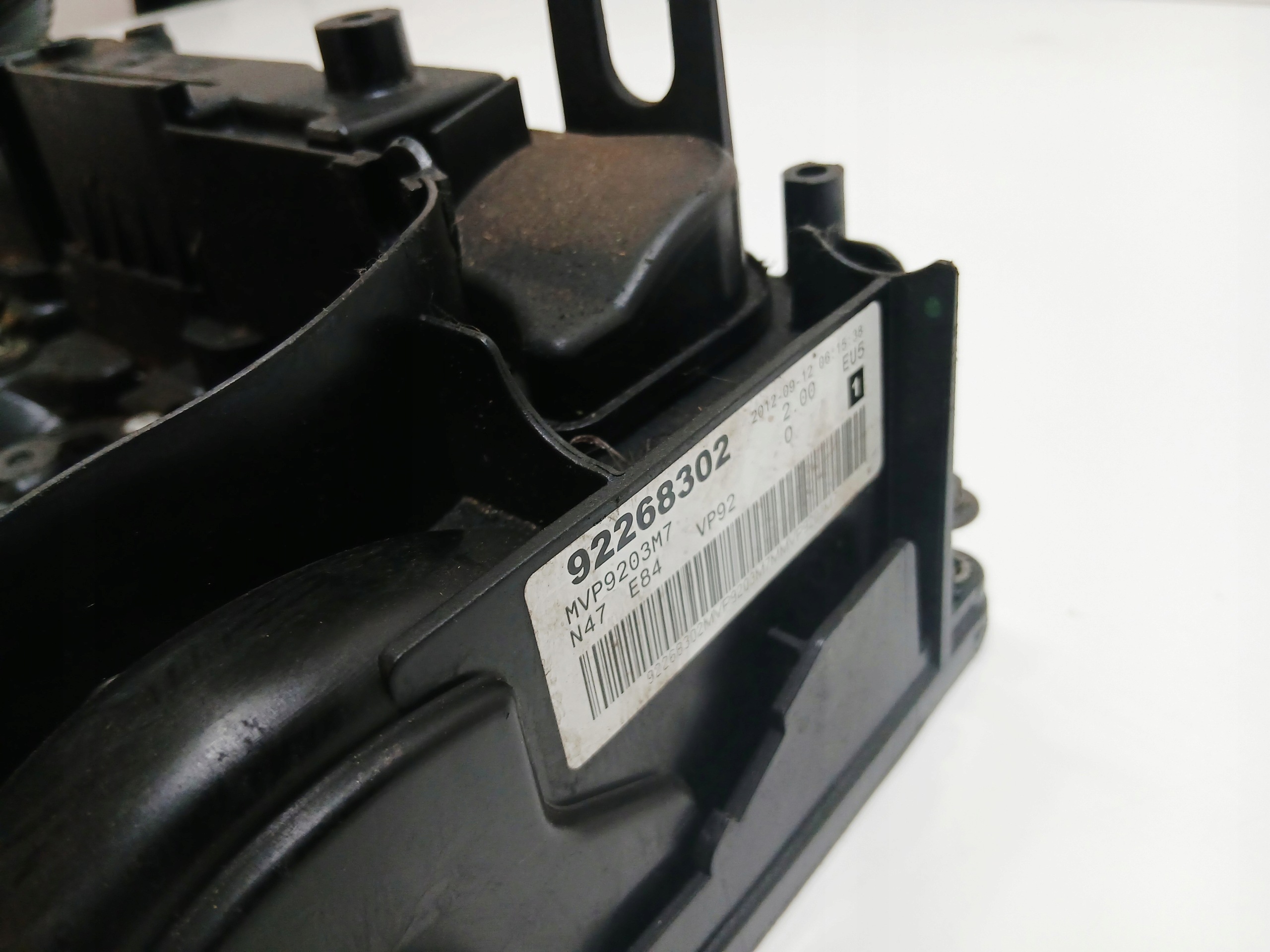 kryt ventilov BMW X1 E84 E90 E91 F10 N47 LCI 8570828 (0006222)