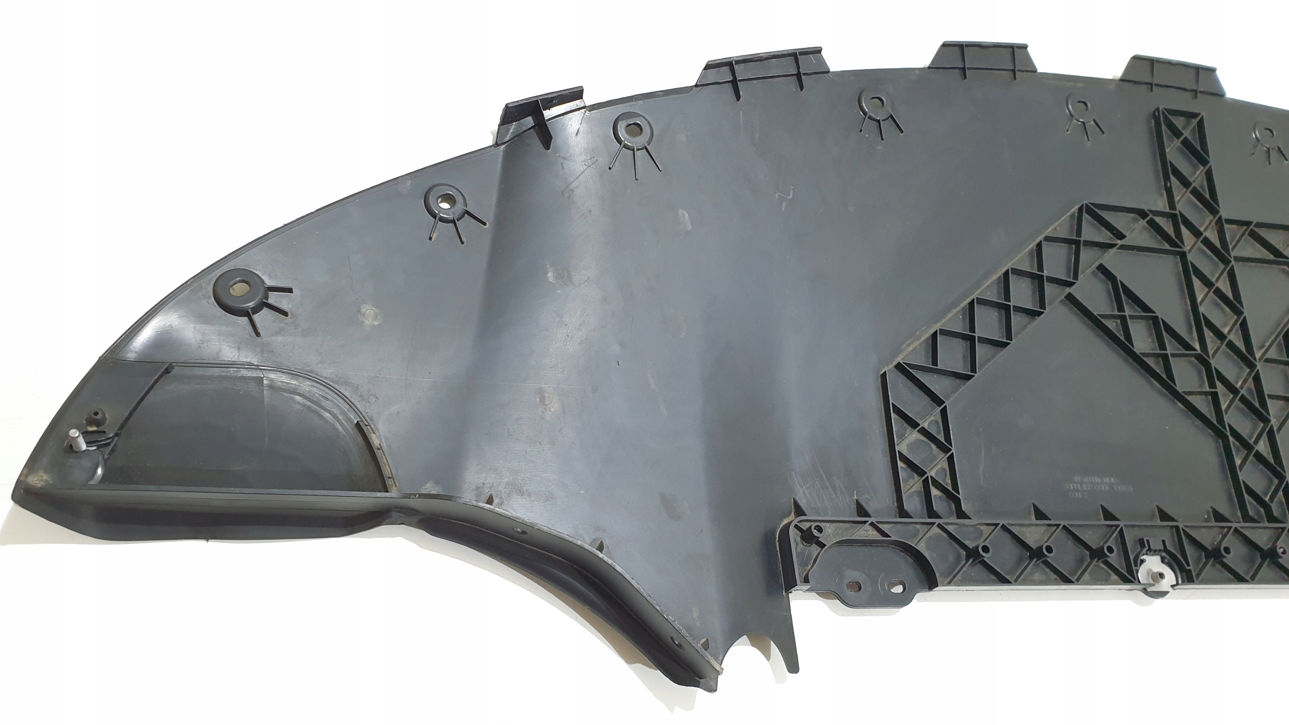 OSŁONA WZMOCNIENIE ZDERZAKA TESLA 3 1084174-00-D Jakość części (zgodnie z GVO) O - oryginał z logo producenta pojazdu (OE)