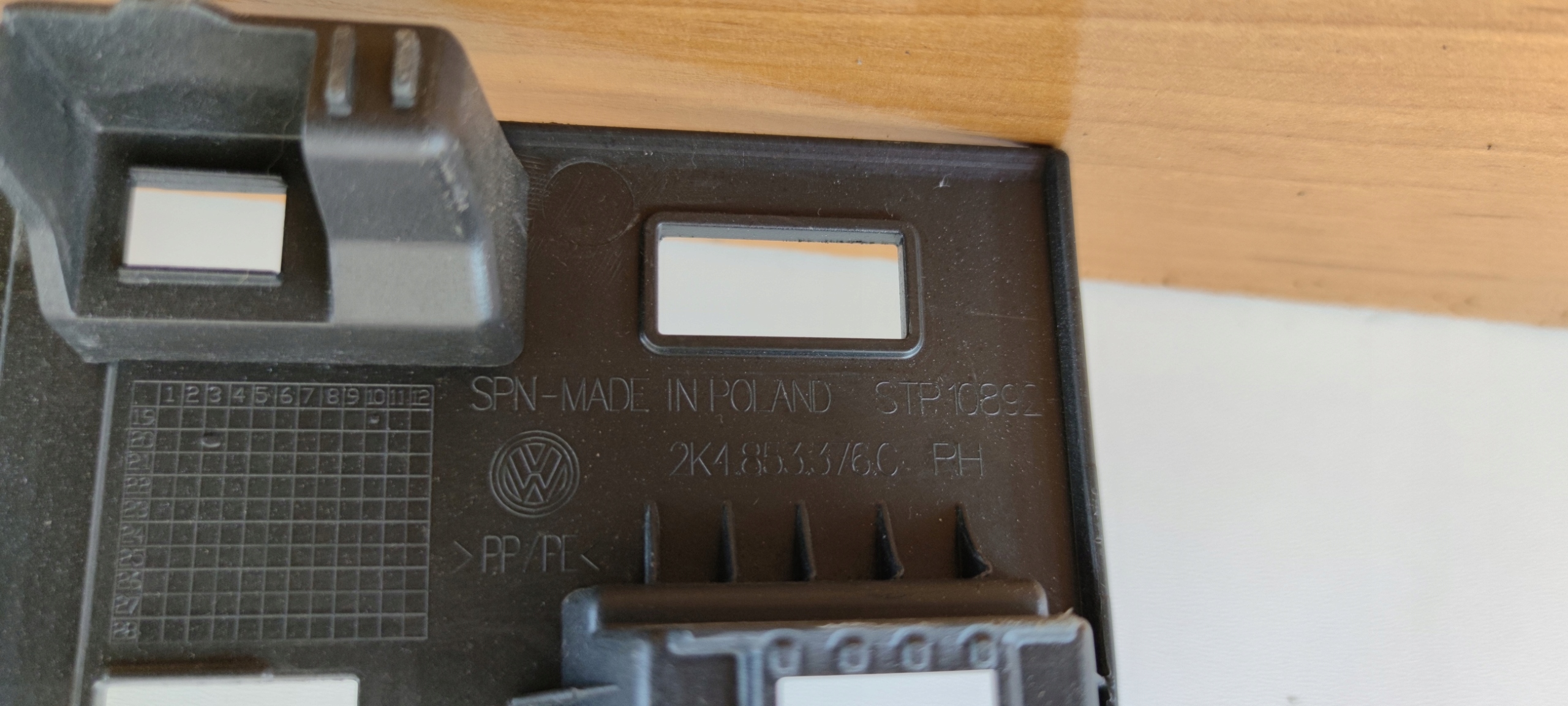 pravá kryt PRAHU lišta SCHODEK VW CADDY 15-21R
