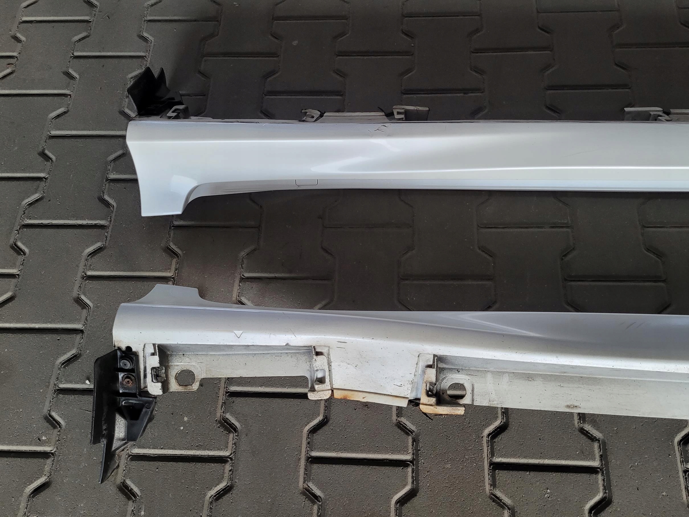 moulding cap threshold right 75851-30260 LEXUS GS 4 IV GS250 077 12