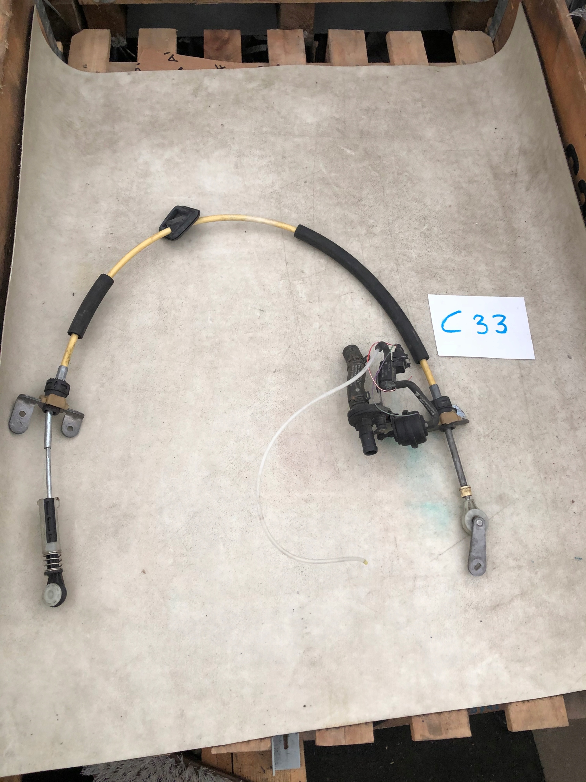 ВАКУУМНЫЙ КЛАПАН PORSCHE 7PP906283B 9G1426033