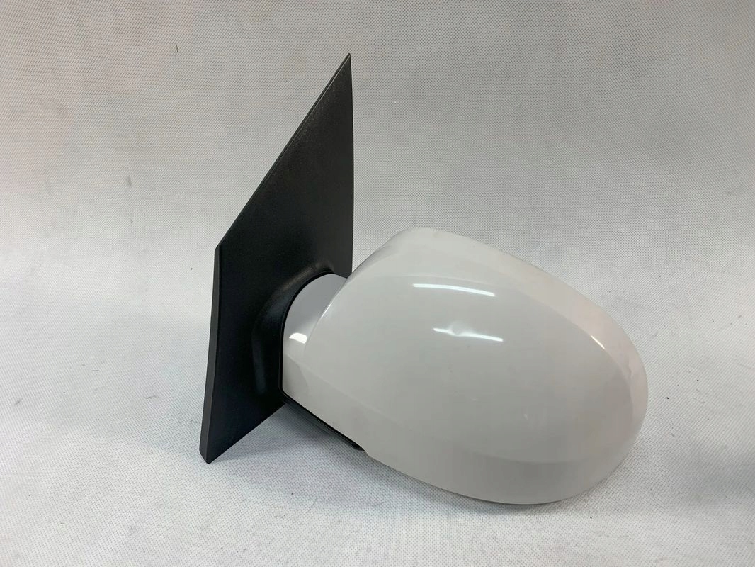 Hyundai Getz 1 and 02r mirror left 2002