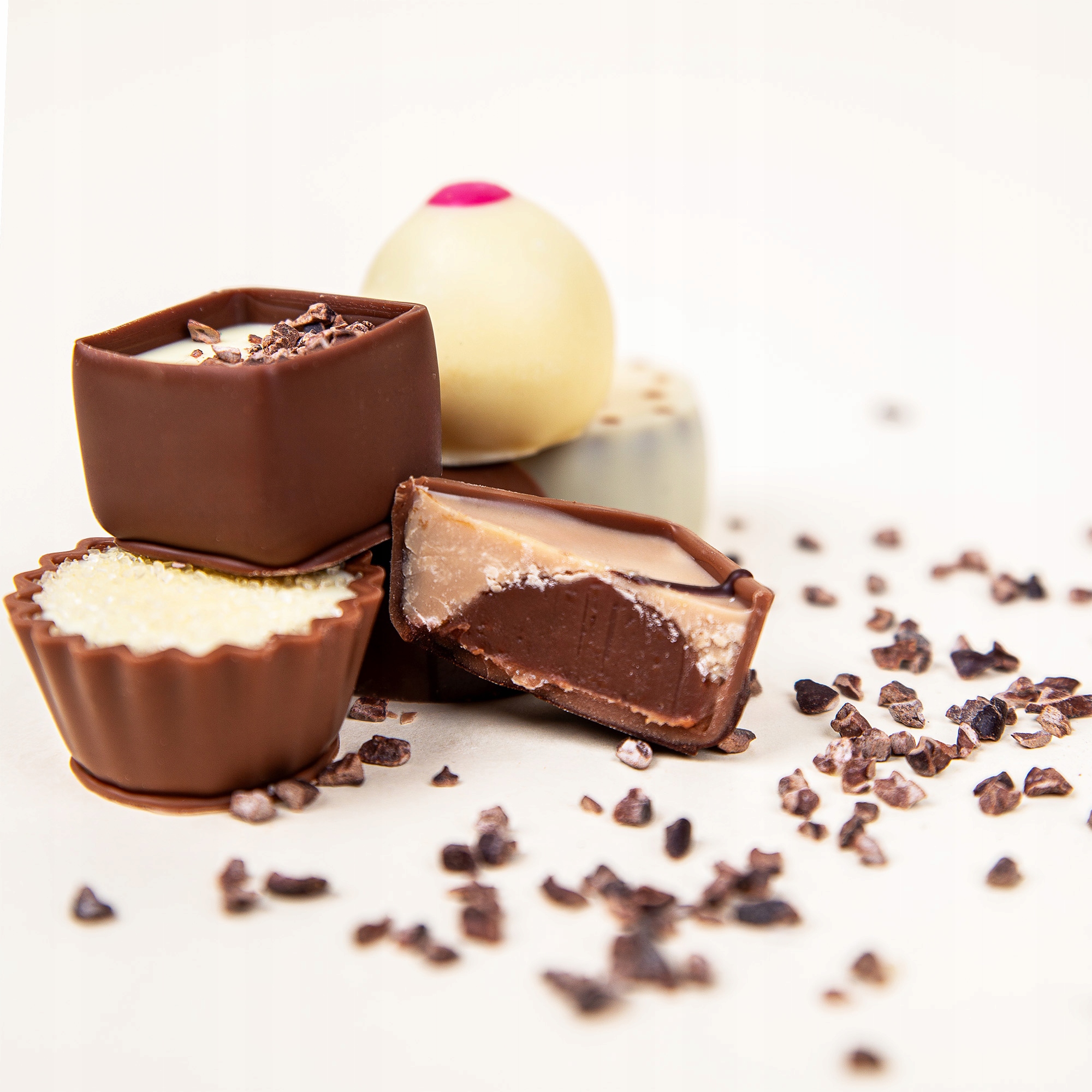 Písanka z Belgické Čokolády s přísadami 15 Pralinek jako dárek 285 g