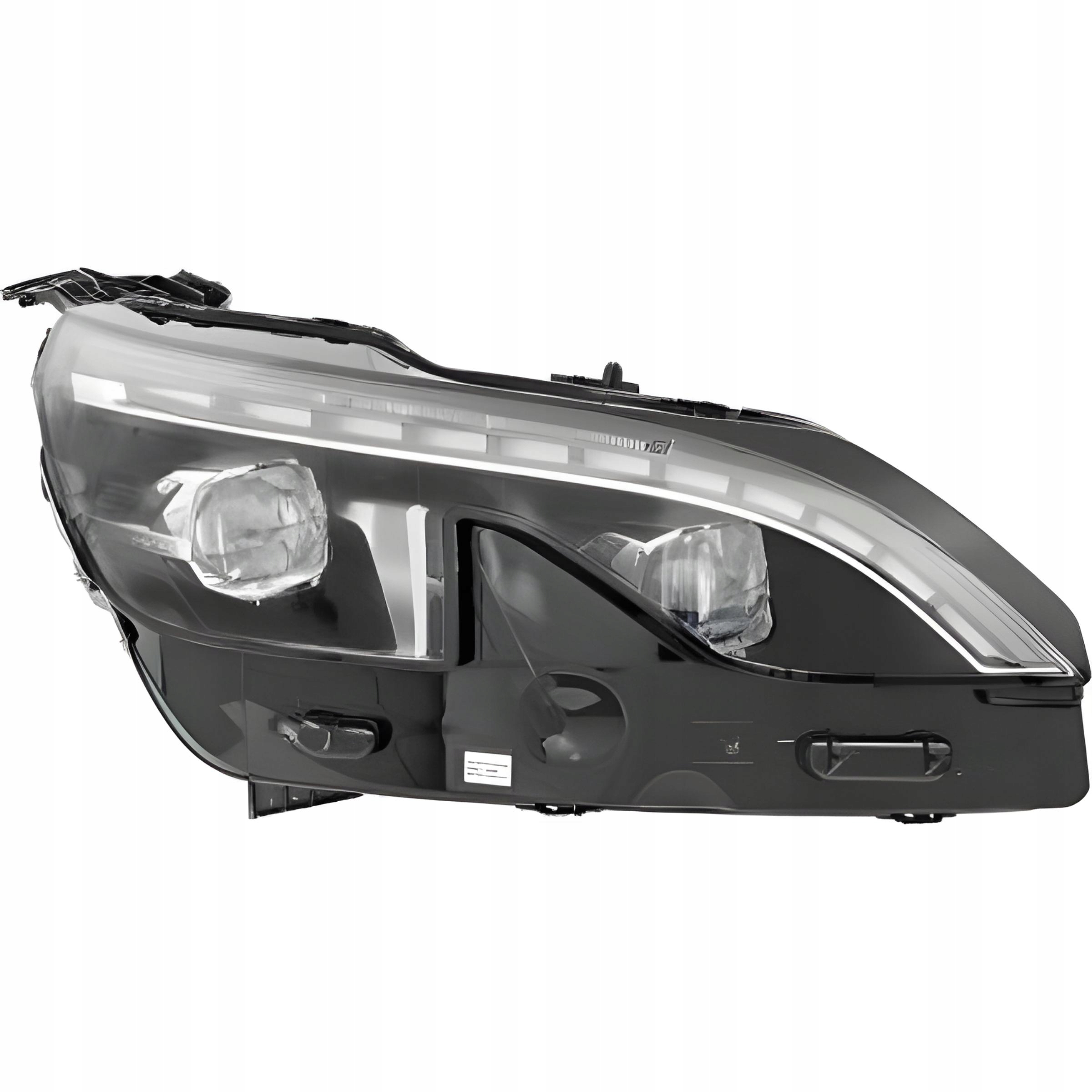 REFLEKTOR DO PEUGEOT 3008 17->>