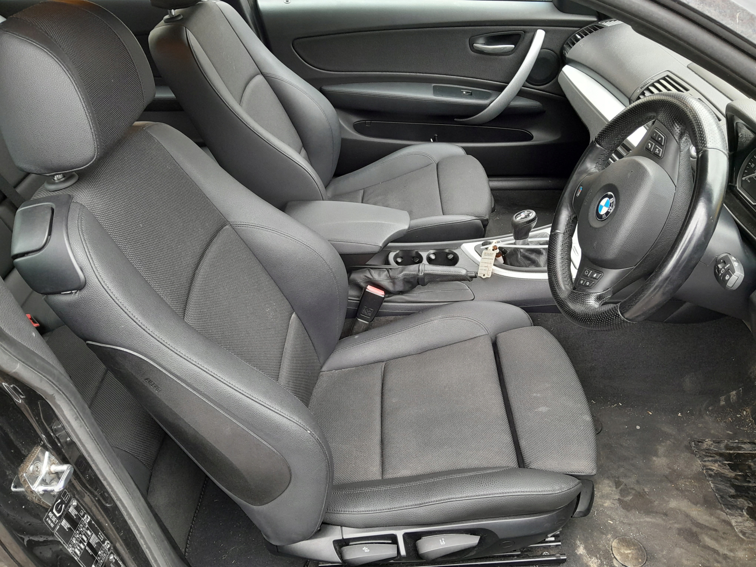 Сиденья салона BMW 1 E81 SPORT M-комплектация