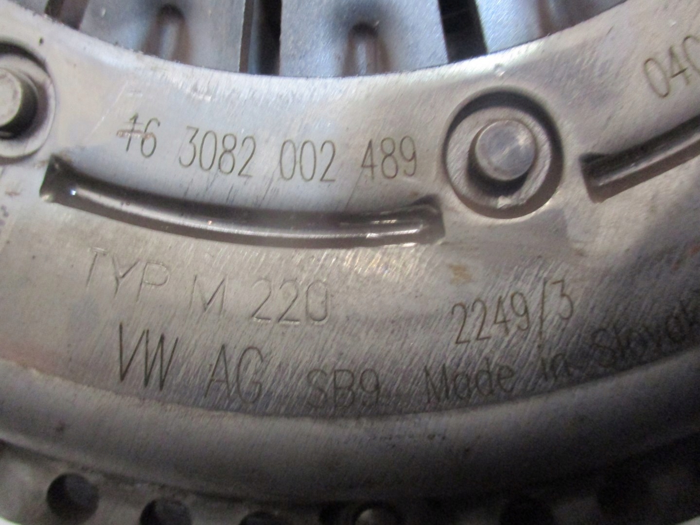 clutch SEAT ARONA 6F0 1,0TSI 04C141025N