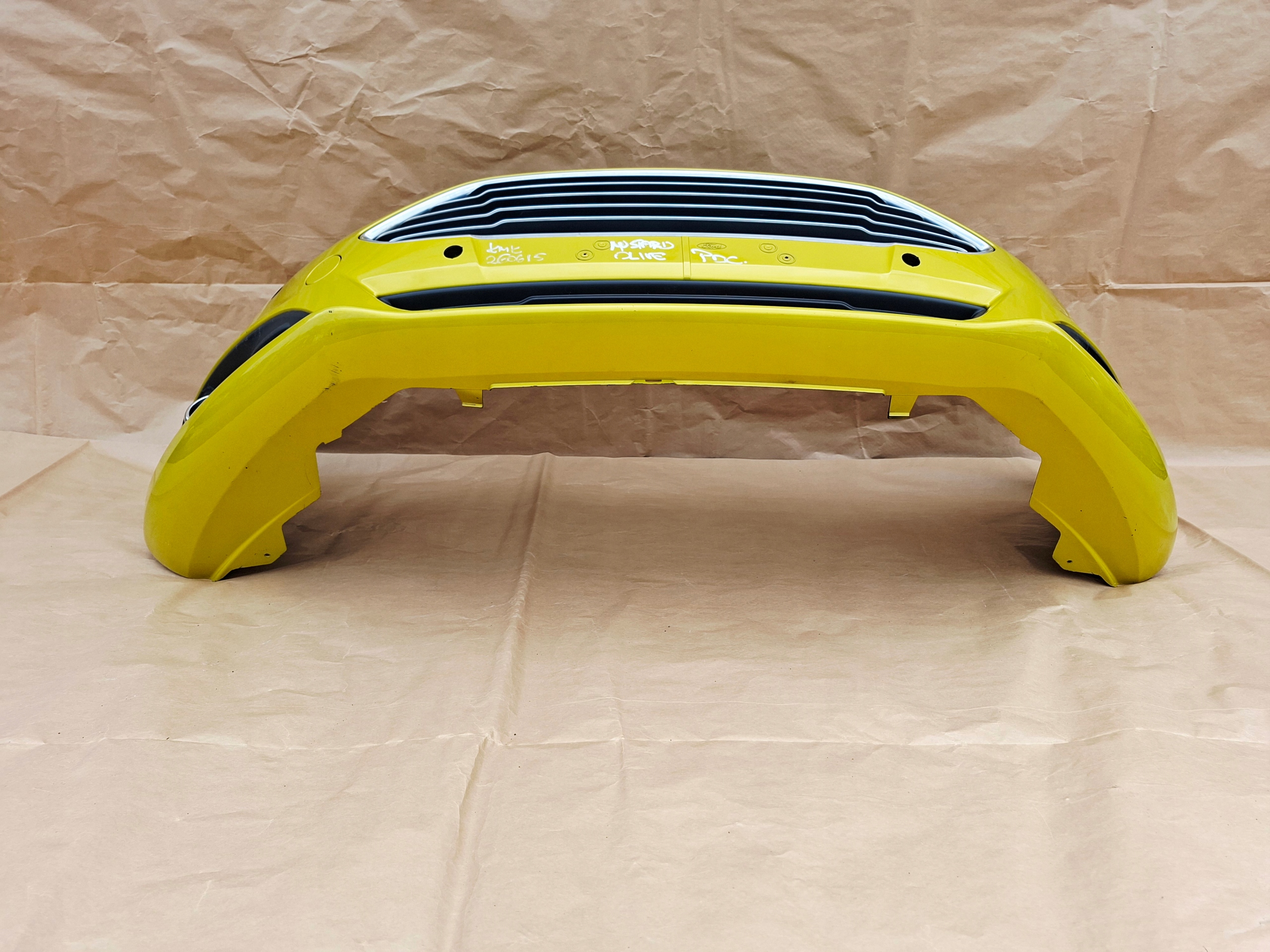 FORD FIESTA MK7 LIFT 2012-2017 bumper front MUSTARD OLIVE original 4x PDC