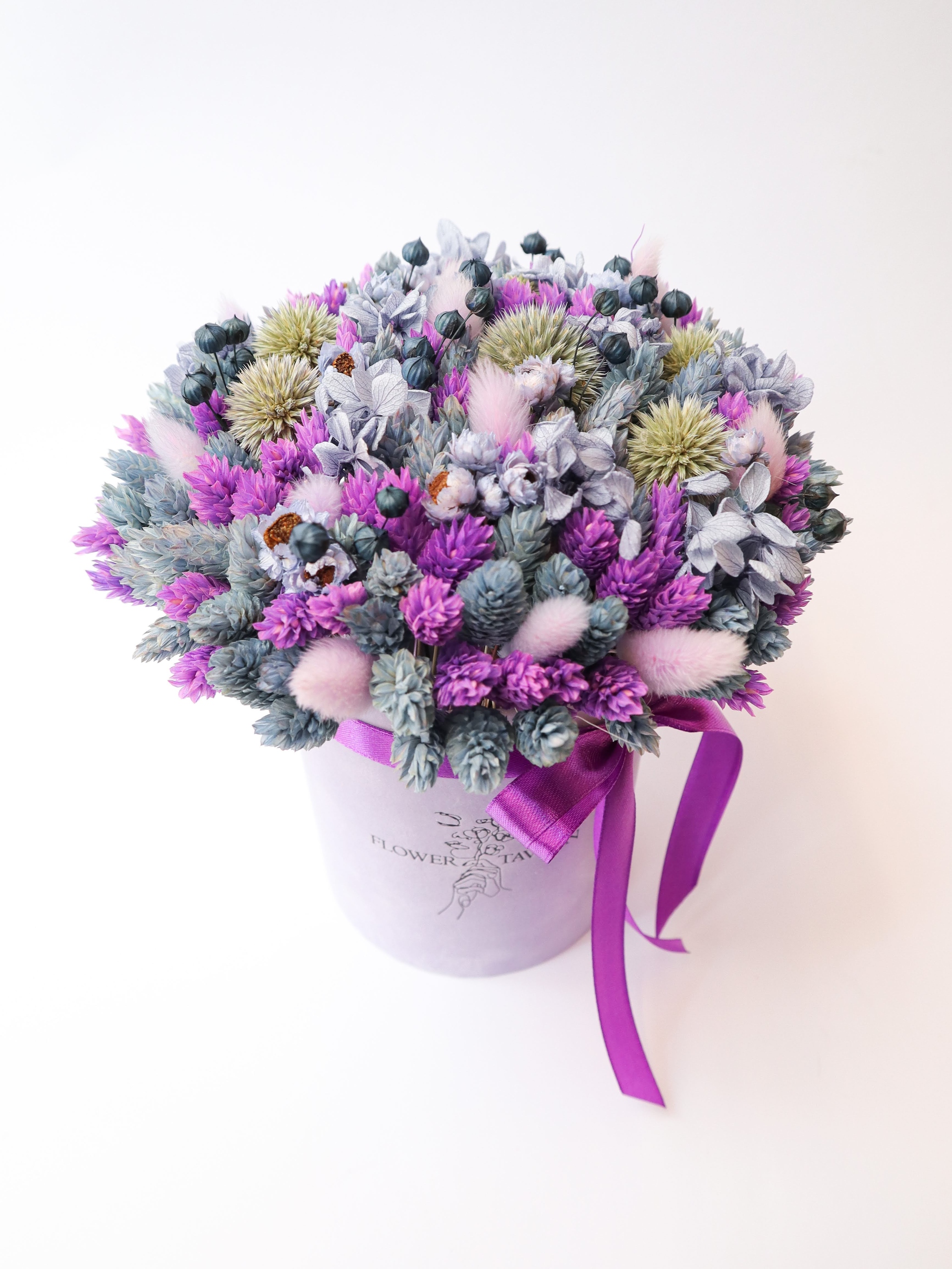 

FlowerBox z suszonych kwiatów i traw