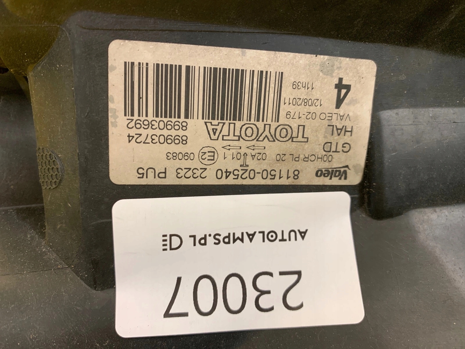 Toyota Auris and Lift 09- light left 81150-02540