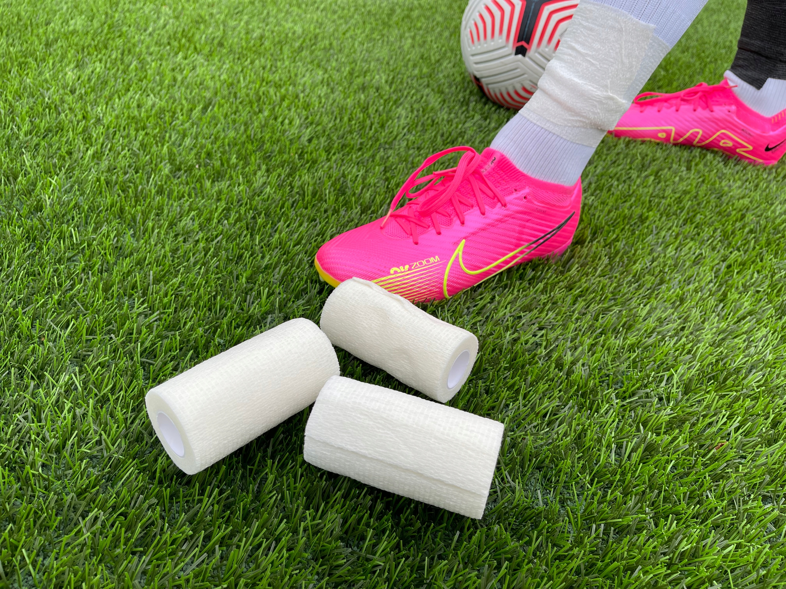 12 x TAŚMA DO GETR PIŁKARSKICH szer.10cm BIAŁA Model 10cm x 4,5m